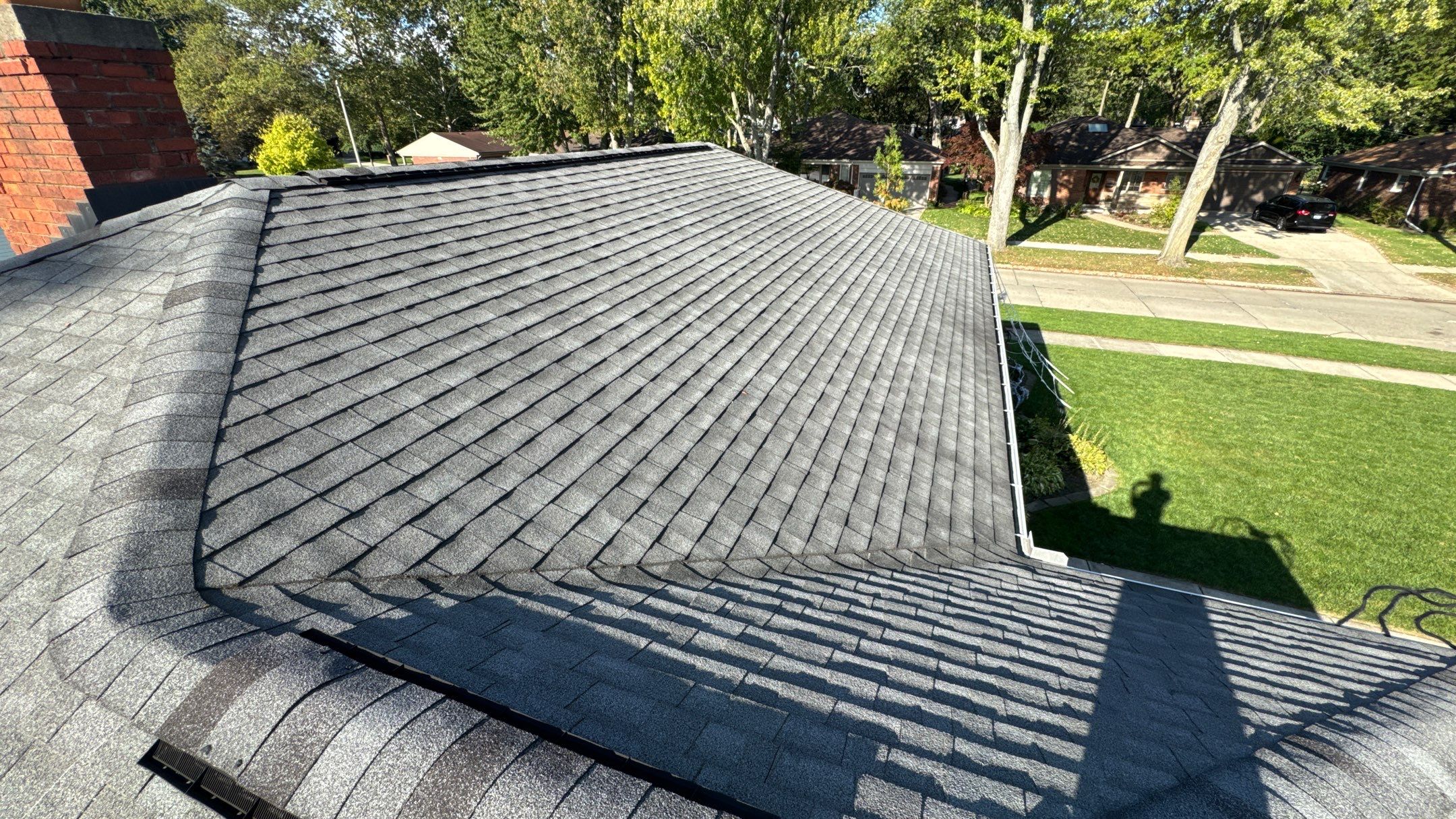 Roof Replacement using Owens Corning Onyx Black by 180 Contractors