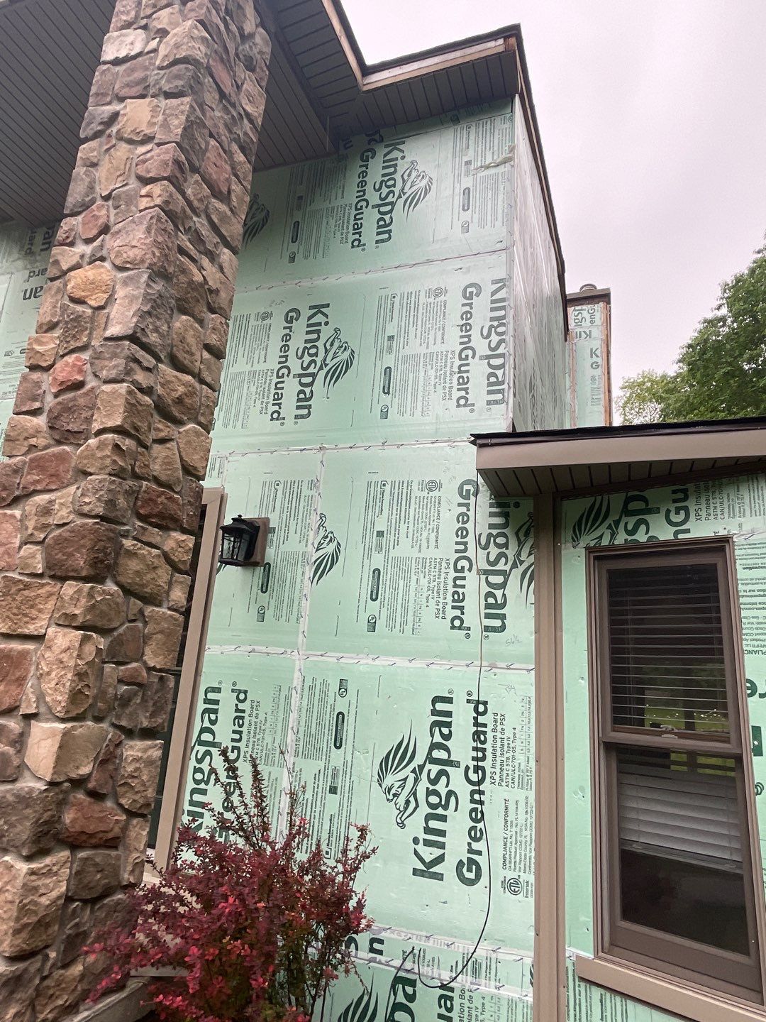 Roof Replacement using CertainTeed Landmark by 180 Contractors