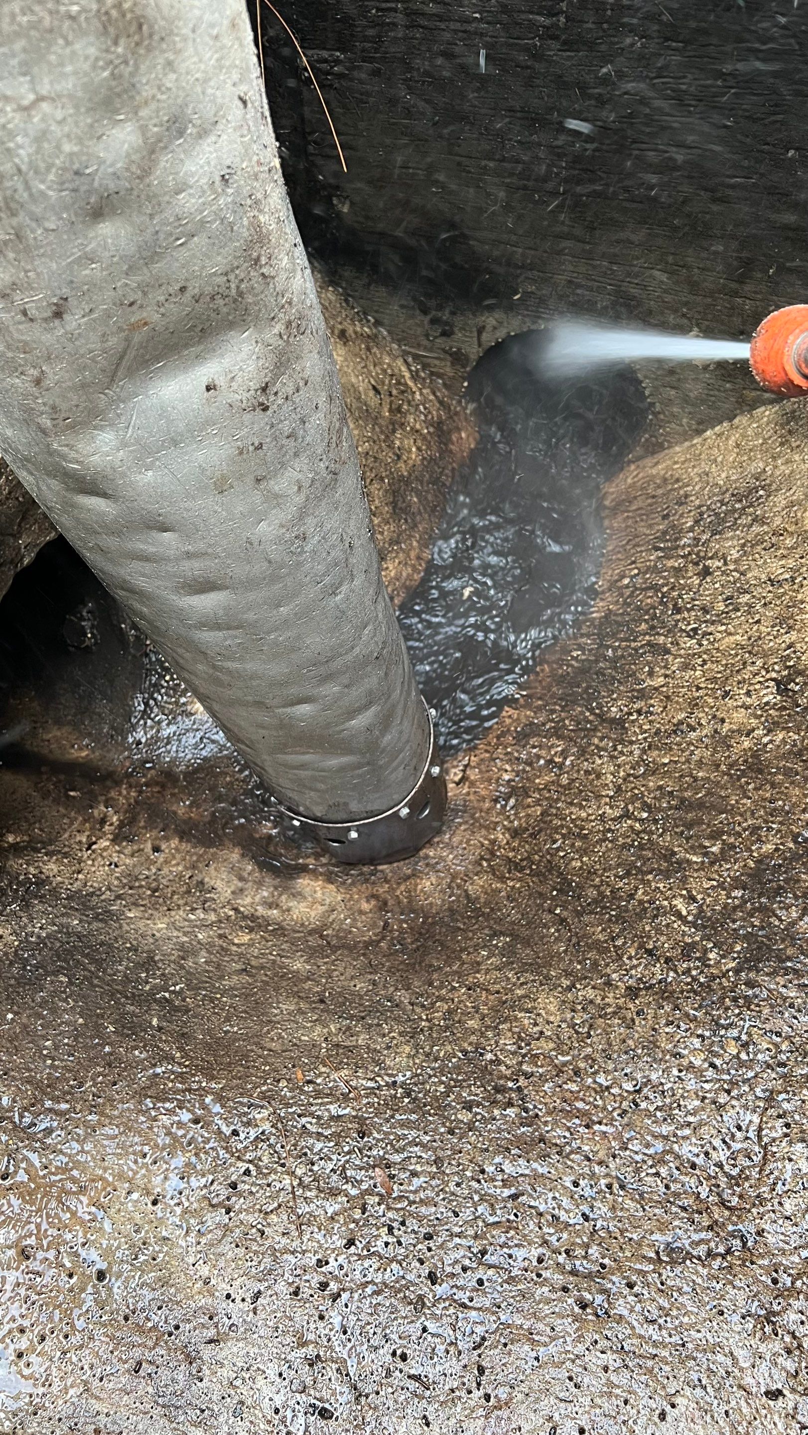 Apartment Complex Storm Water System Cleaning and Maintenance by APS Power & Water