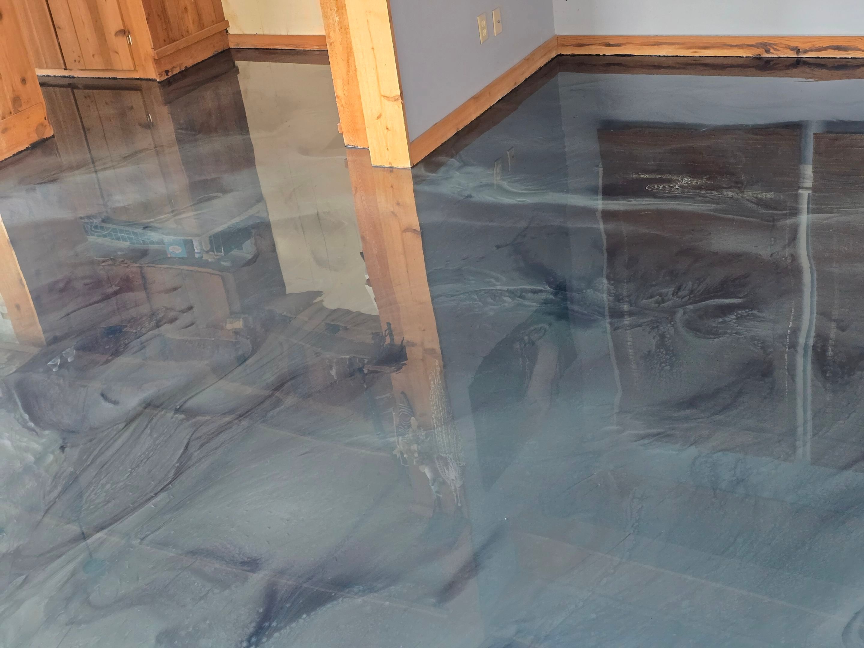 Stunning Metallic Floor in Ocean & Azure  by Elite Floor Solutions