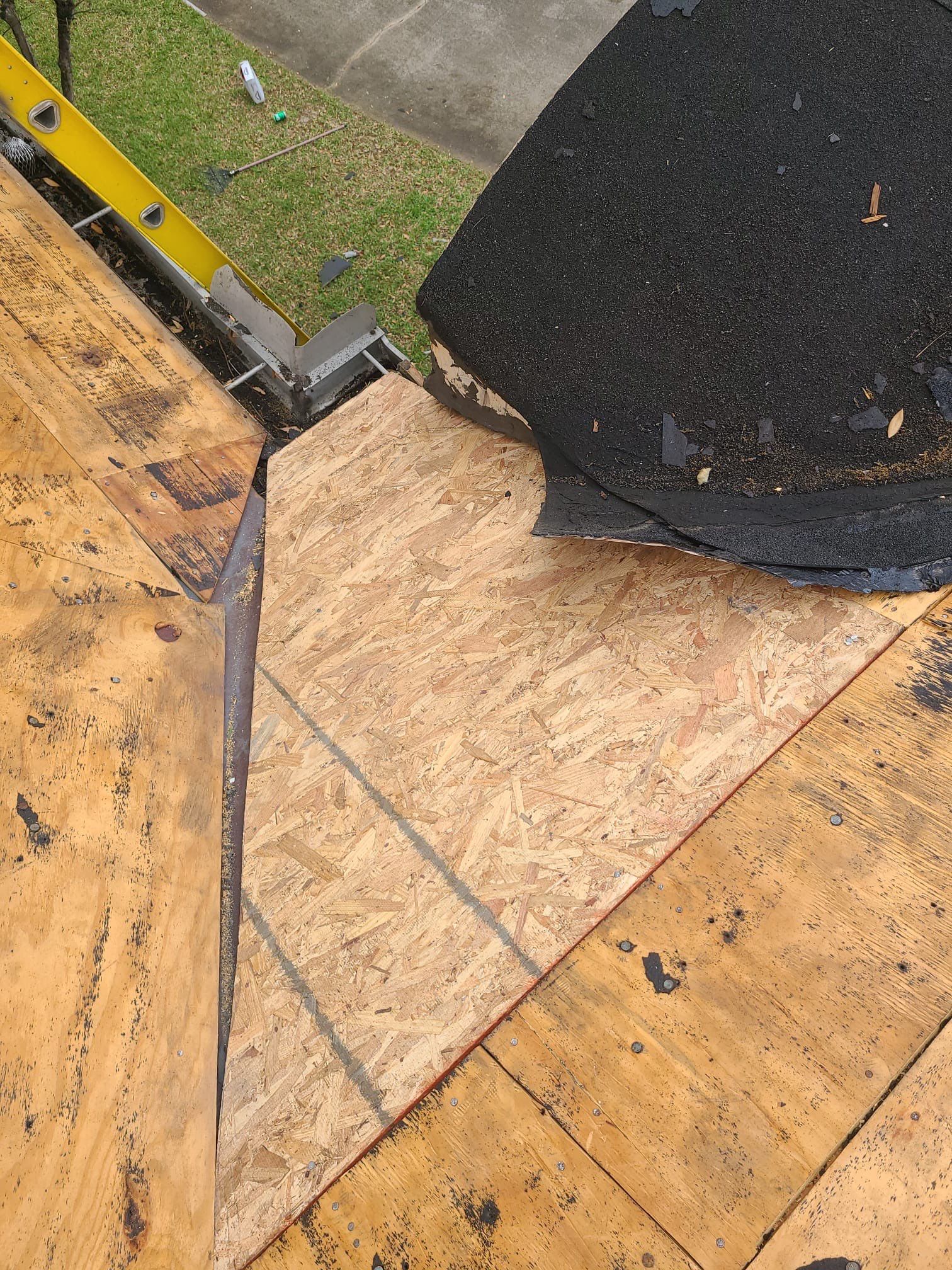 Residential Roofing Repair using Owen's Corning Duration (Lifetime) Shingles by Roof Repair Company