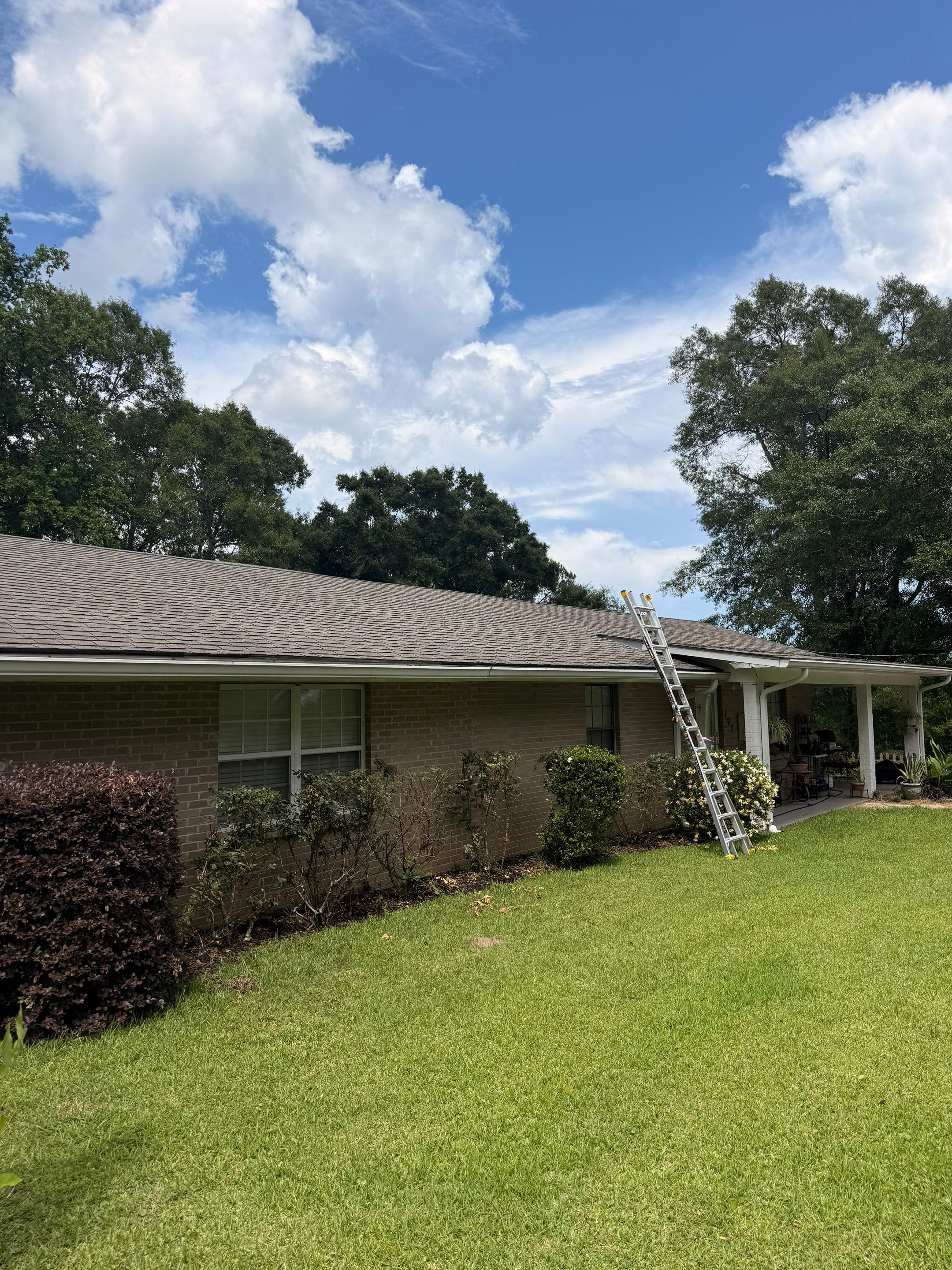 GAF HDZ Barkwood Shingle Roof Replacement - Poplarville, MS by Frontline Roofing