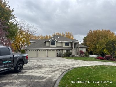 Asphalt Shingle Roof Replacement for Richland Gambrel Storage Shed