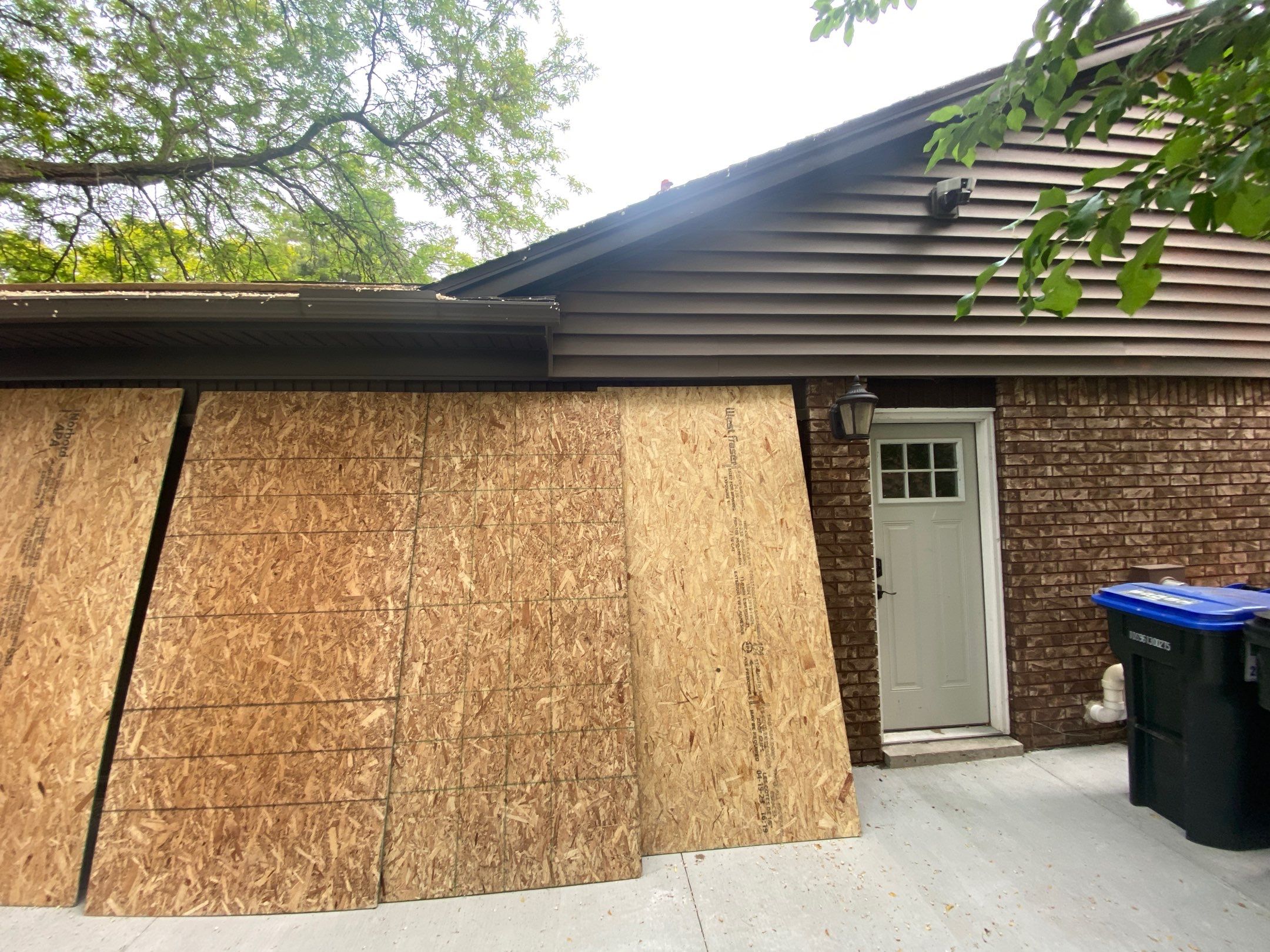 Roof Replacement using CertainTeed Landmark by 180 Contractors