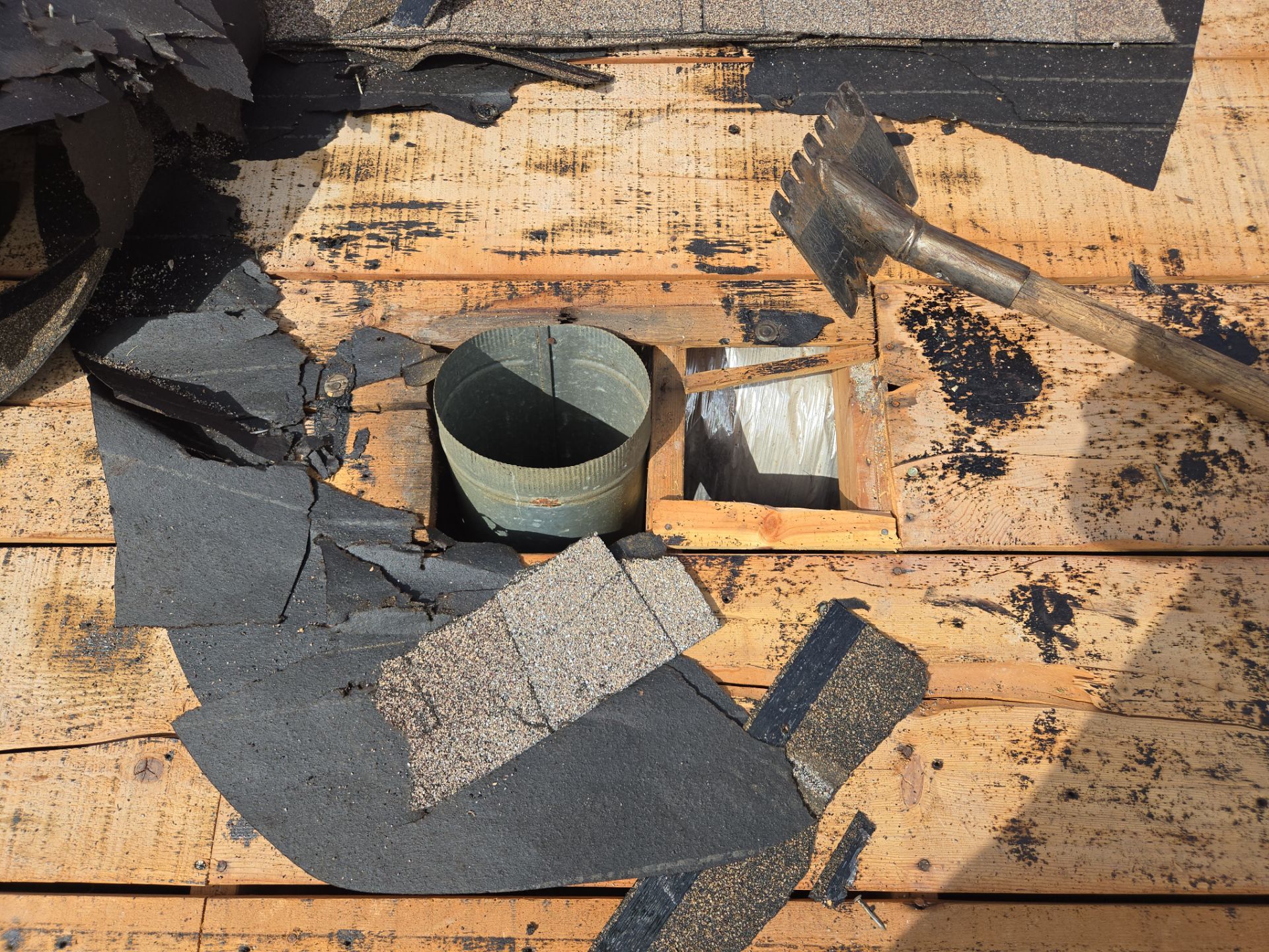 Project in Seminole 33772 by Mitchell Roofing Company LLC 