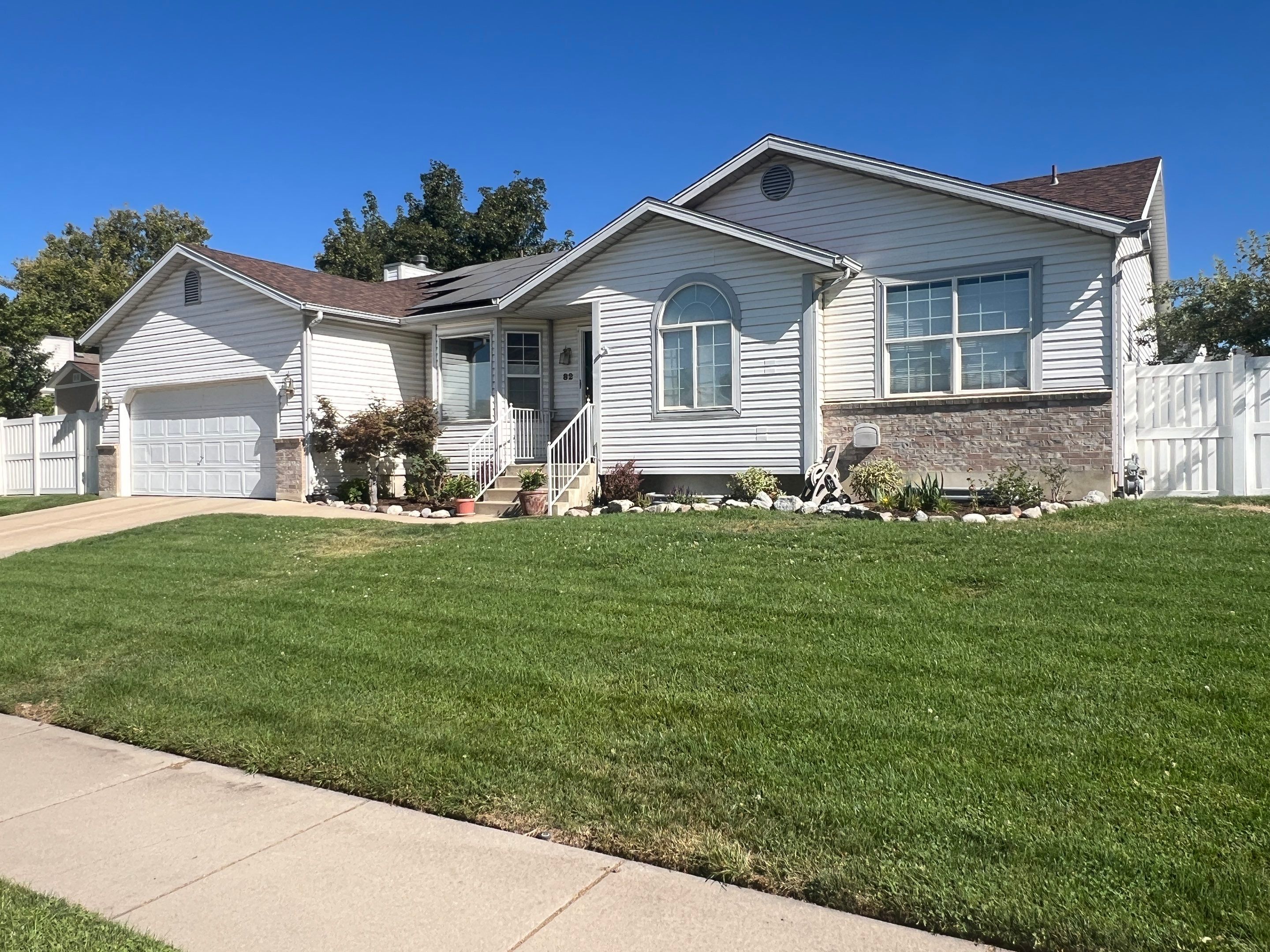 Farmington | Complete Vinyl-to-Hardie Conversion | Cobble Stone & Khaki Brown by Ideal Siding Utah