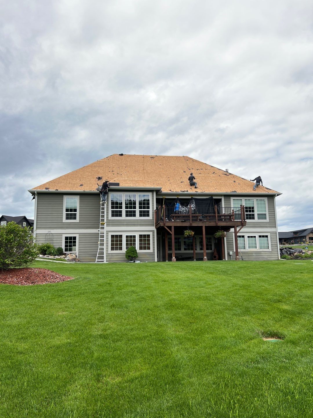 GAF Timberline HDZ - Weathered Wood by Montana Roofing Solutions