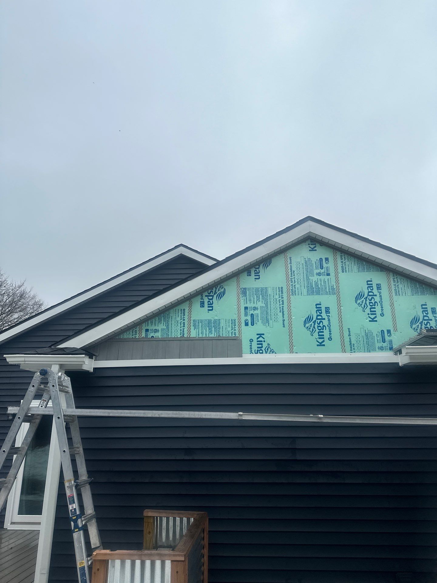 Siding Replacement using Alside Charter Oak D4.5" Riveria Dusk by 180 Contractors