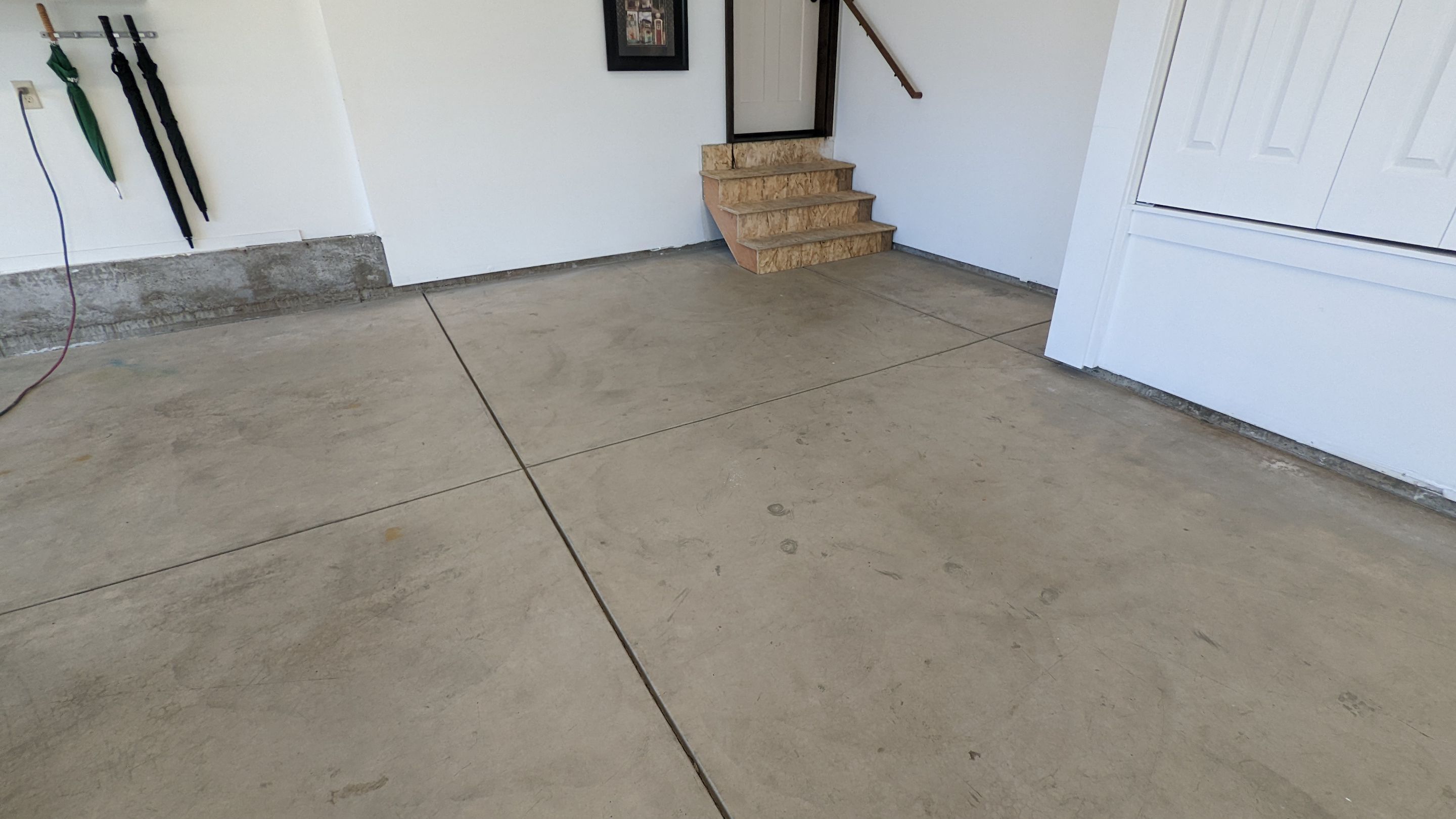 Garage Transformation using Smoke Colorway by Croc Coatings, LLC