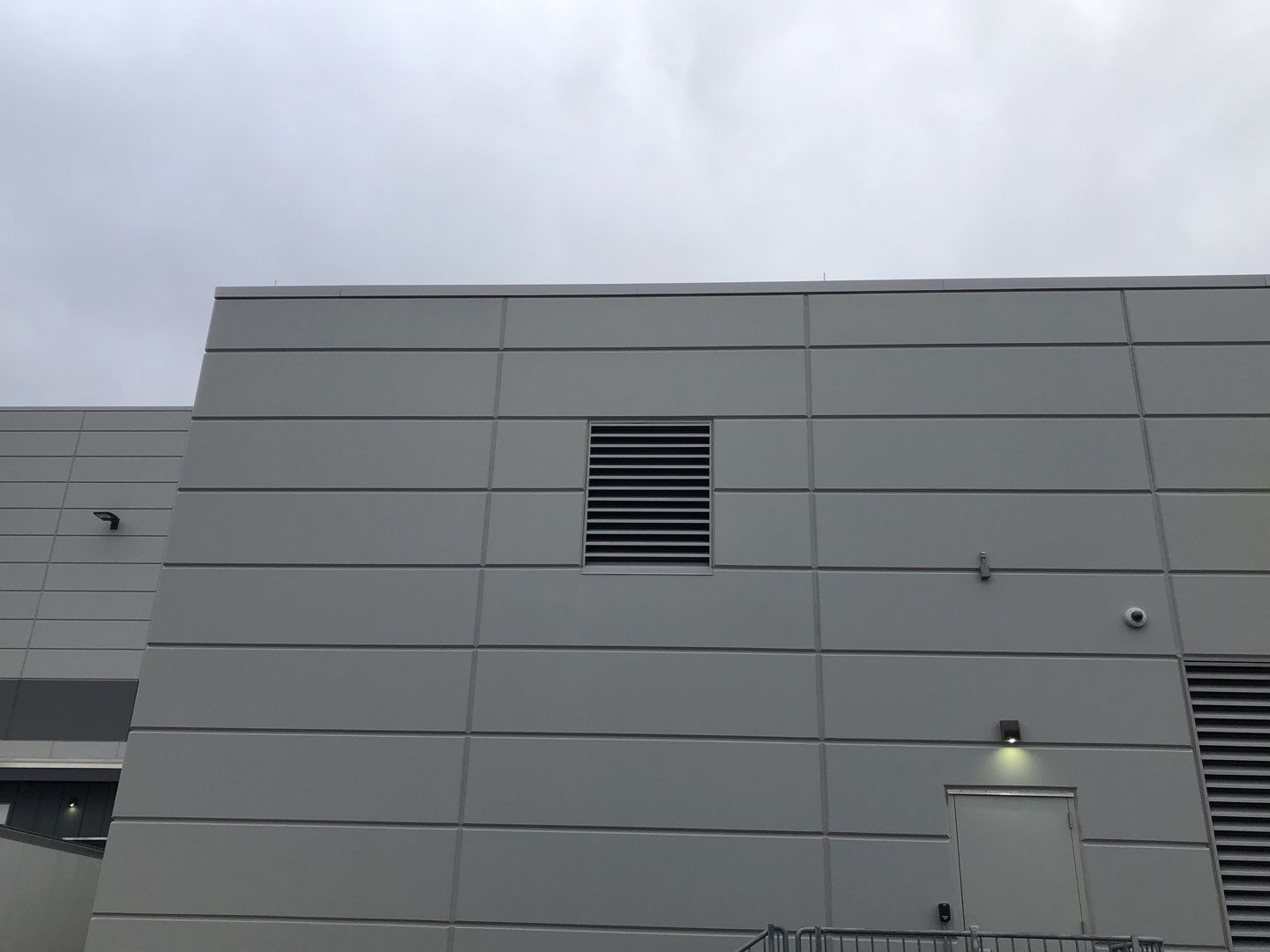 Tilt-up Precast Exterior Warehouse Painting by Paint Platoon USA