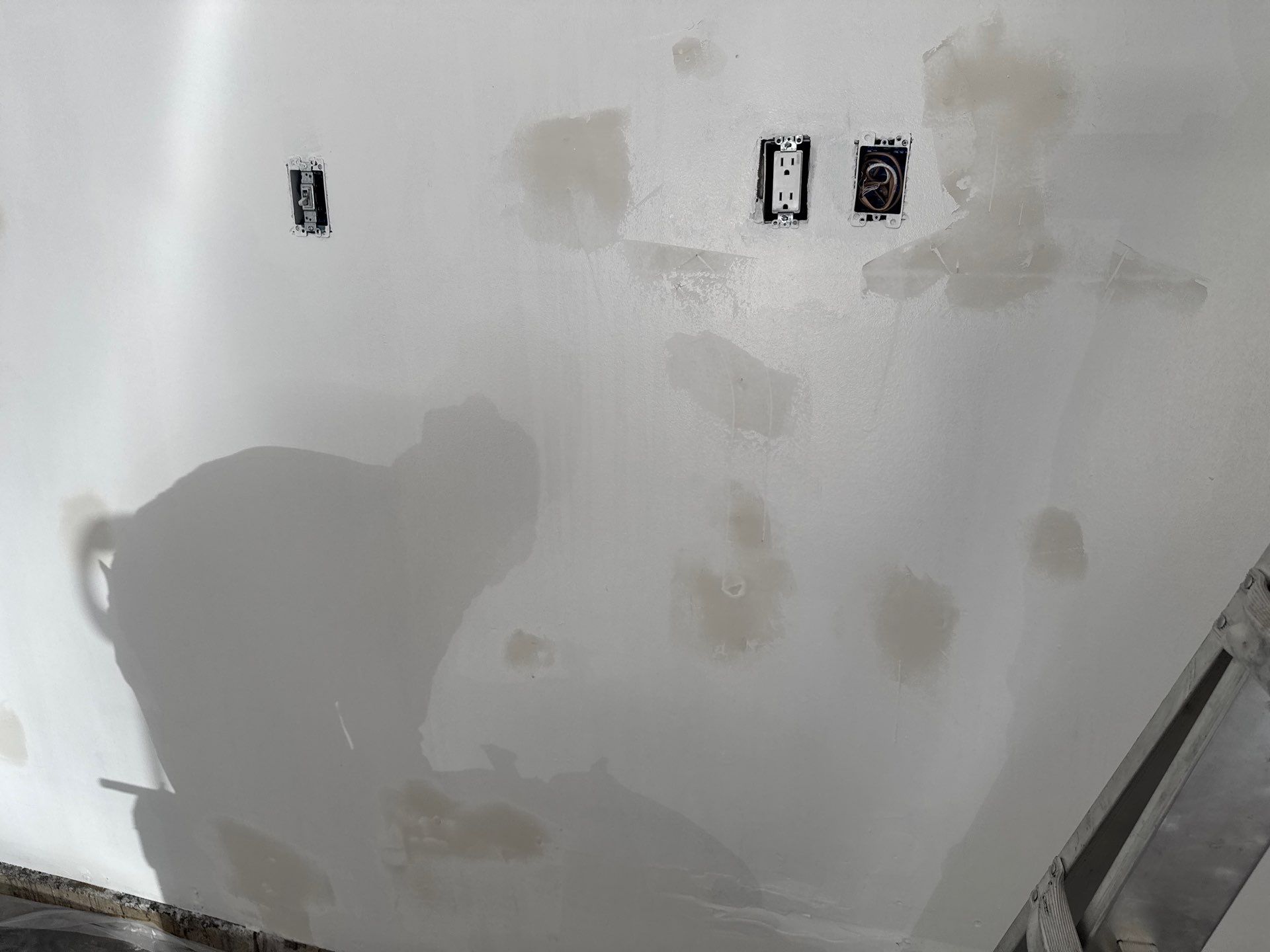 Interior Painting using Sherwin Williams  by La Bendicion Contruction Llc