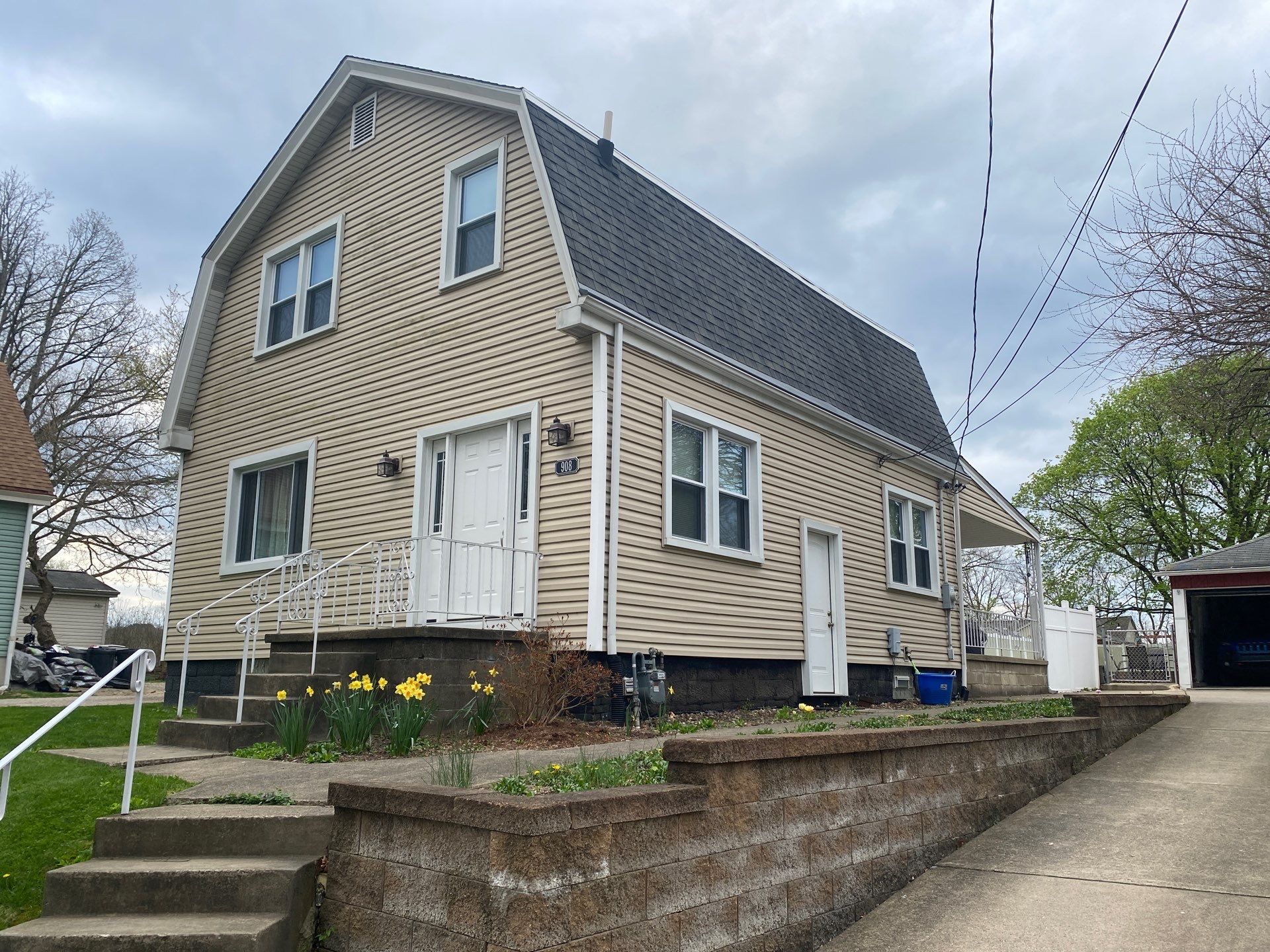 Crawlspace Encapsulation in Glenshaw PA by Home Environment Solutions