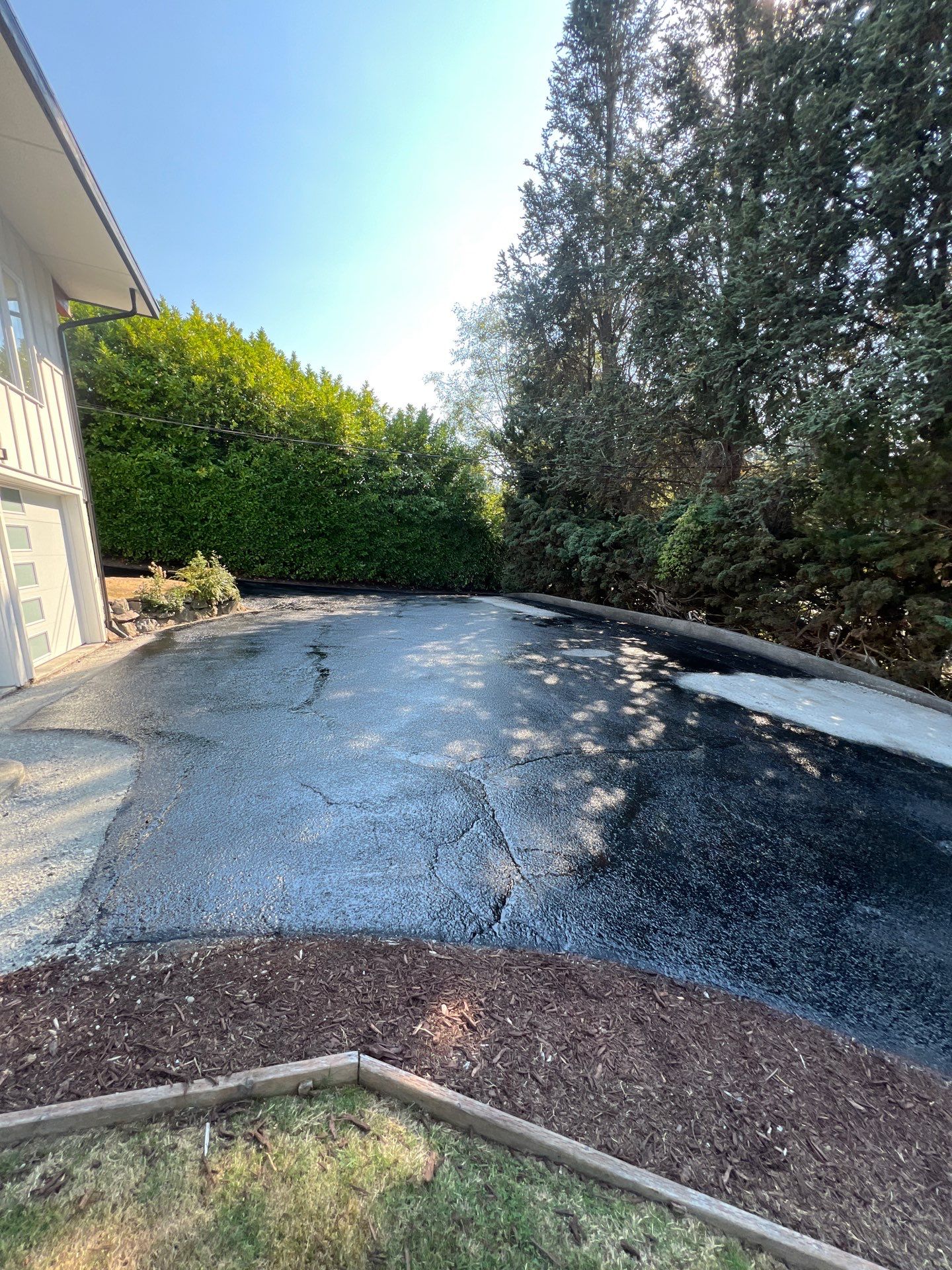 Sealcoat Driveway Repair | Everett  by Jireh Asphalt & Concrete Inc 