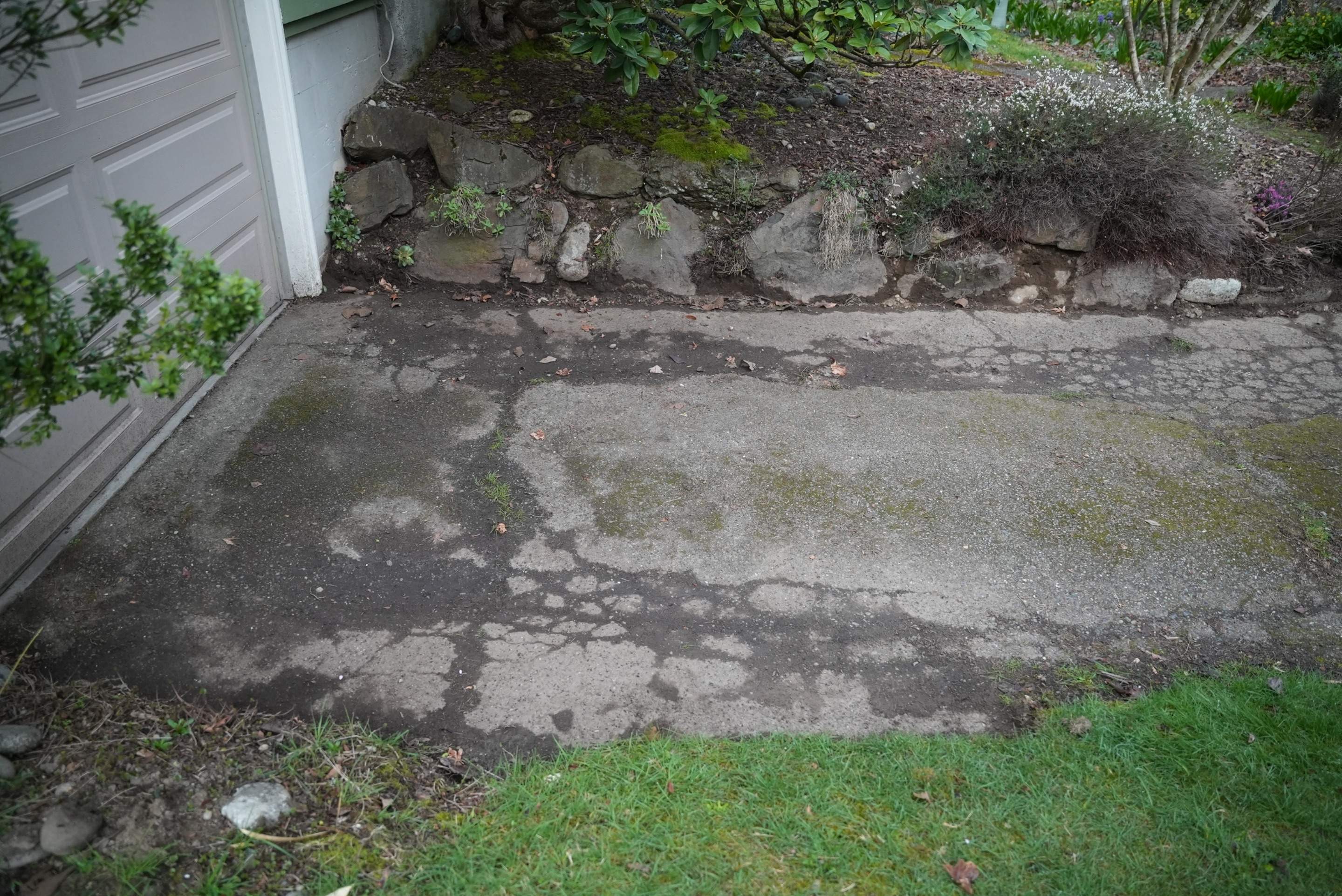 Pavers Driveway & Walkway with Concrete Lip | Seattle  by Jireh Asphalt & Concrete Inc 