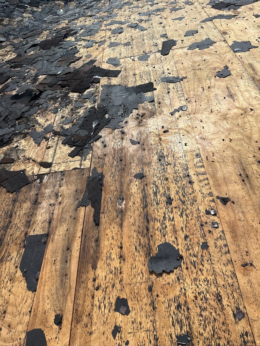 Residential Roofing Installation using Owen's Corning Duration (Lifetime) Shingles by Roof Repair Company