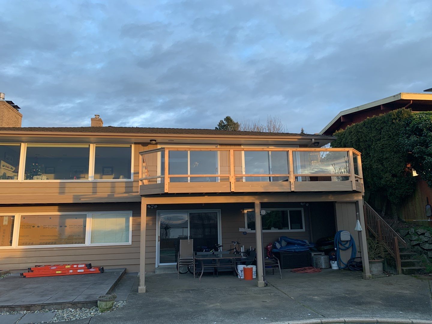 Alki Point - Glass & Azek by Alki deck builders 