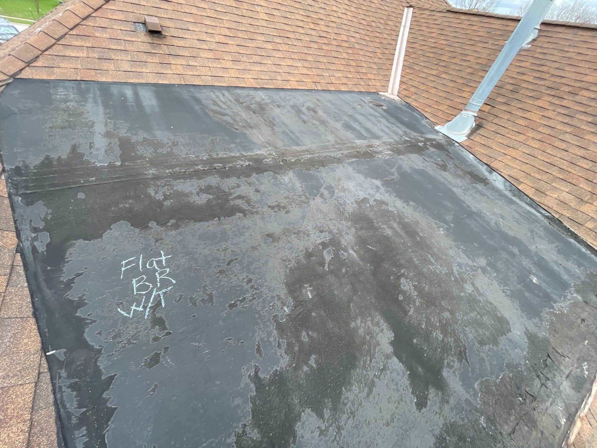 Residential Roofing Installation using IKO dimensional shingles by SOS Home Ohio 
