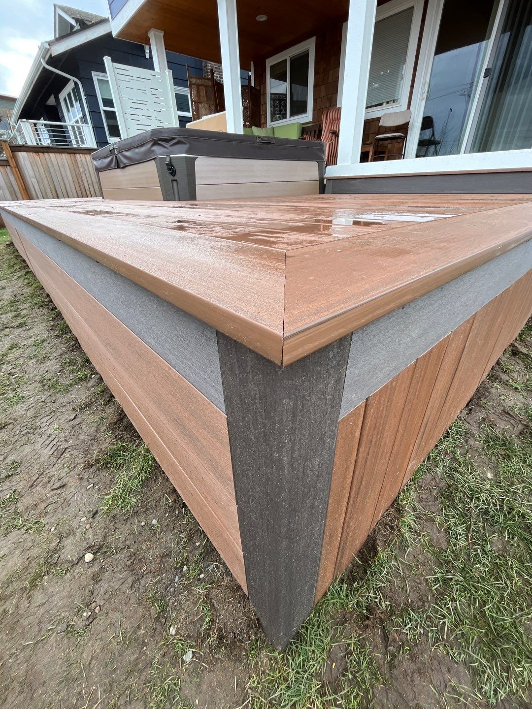 Deck Extension with Hideaway Screen by Alki deck builders 