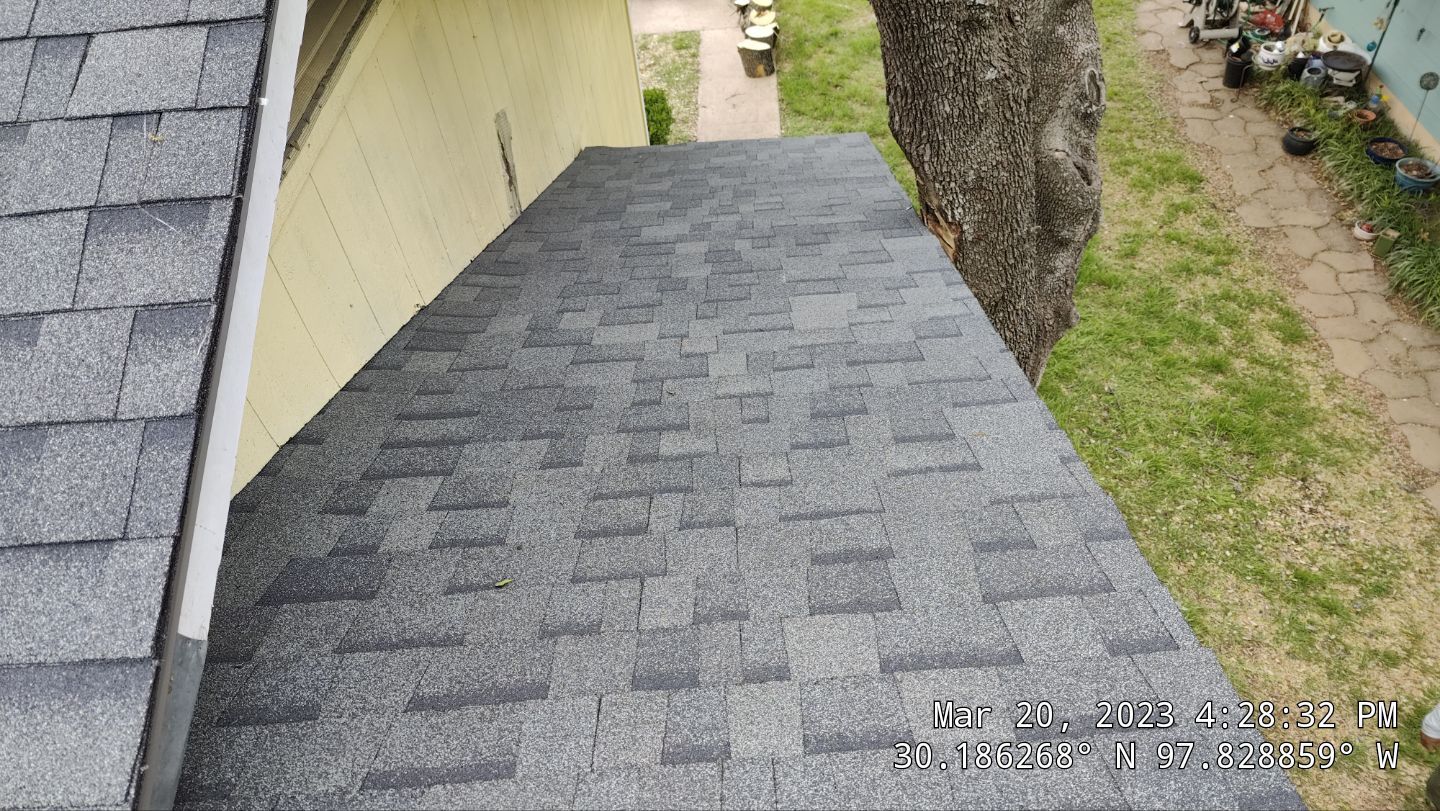Residential Roofing Installation Owens Corning Oakridge Estate Grey by DeZign Roofing & Exteriors