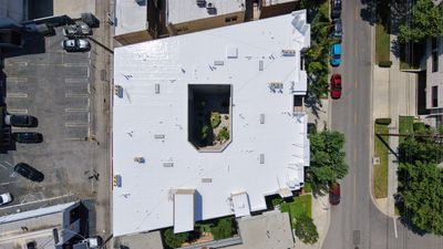 Apartment Building in Sherman Oaks