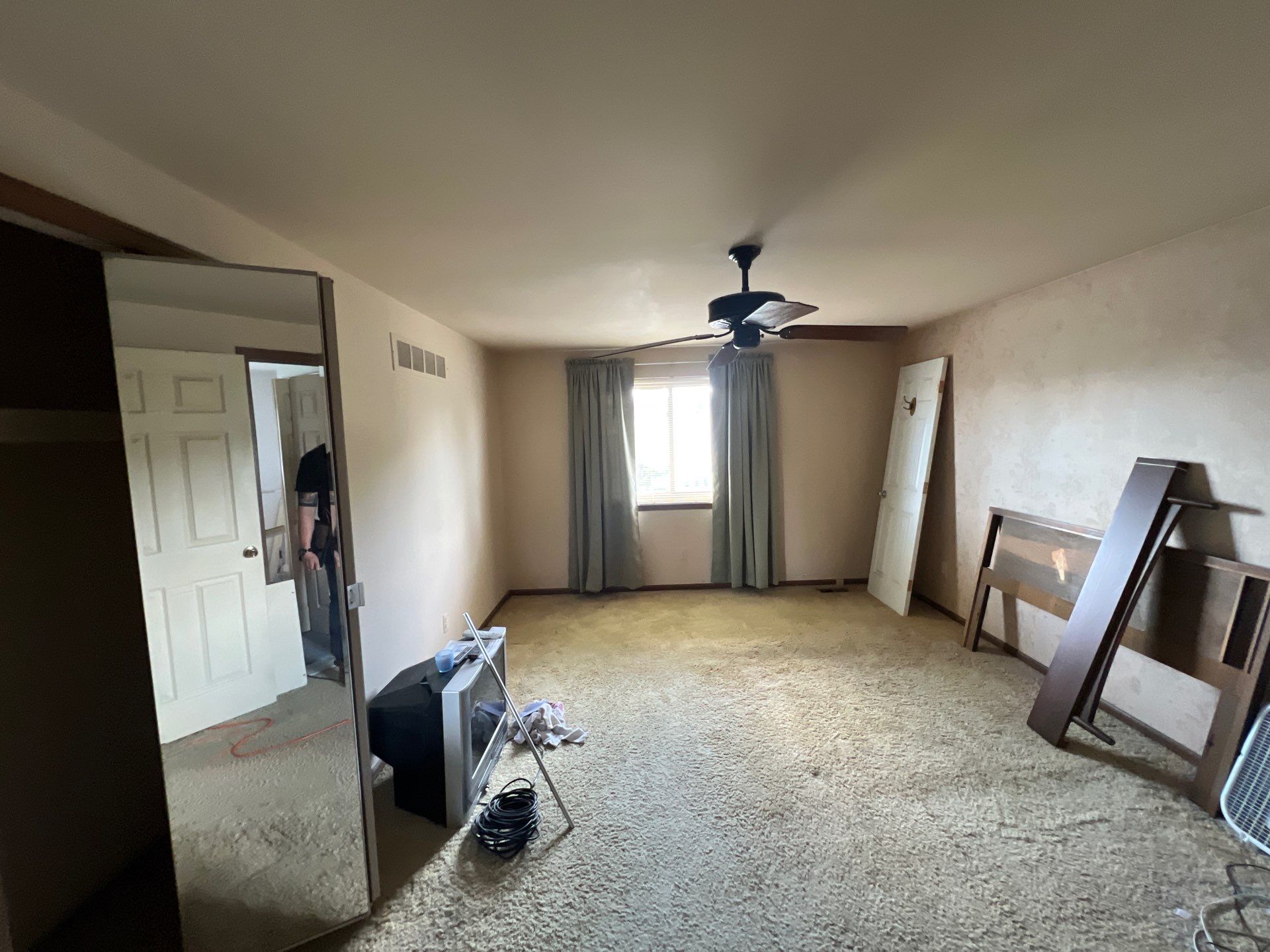 Interior Painting and Comprehensive Drywall Surface Repair in Macomb by Top Shelf Painter