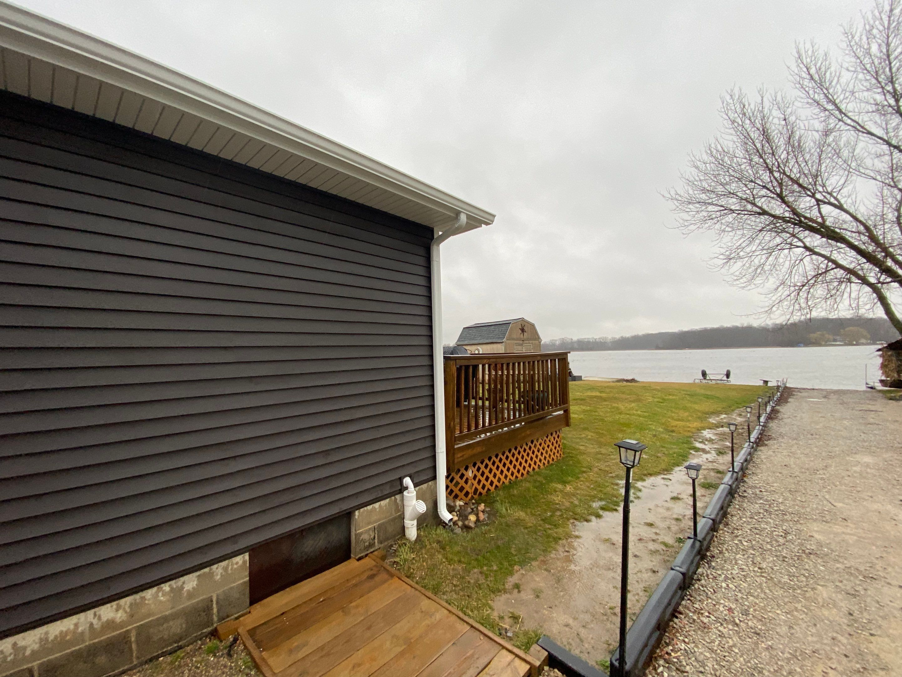 Siding Replacement using Certainteed Restoration Classic D4 by 180 Contractors