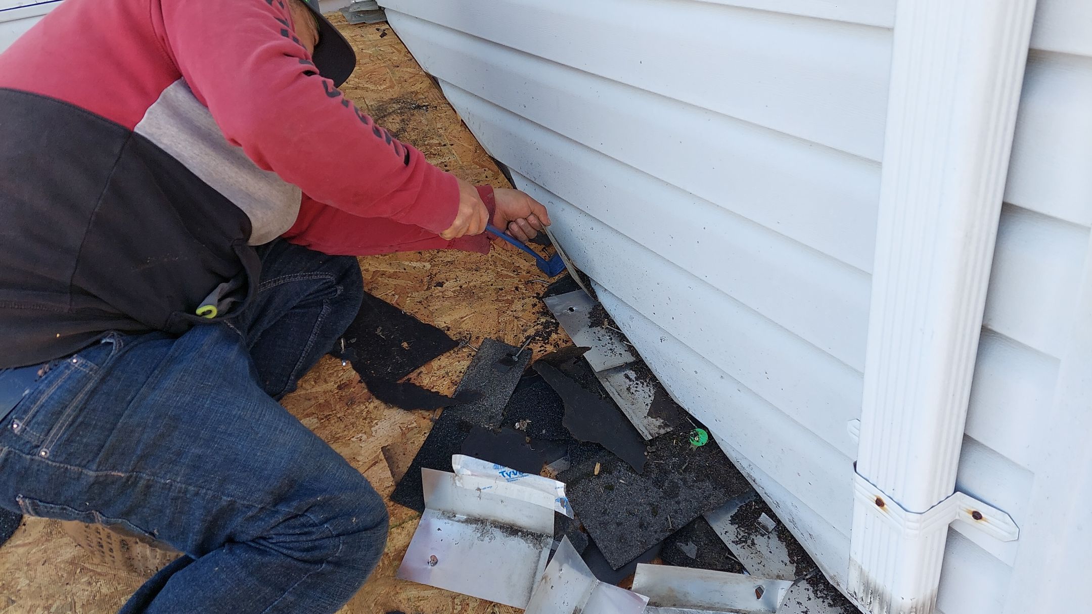 Black Shadow by Tamlin Roofing