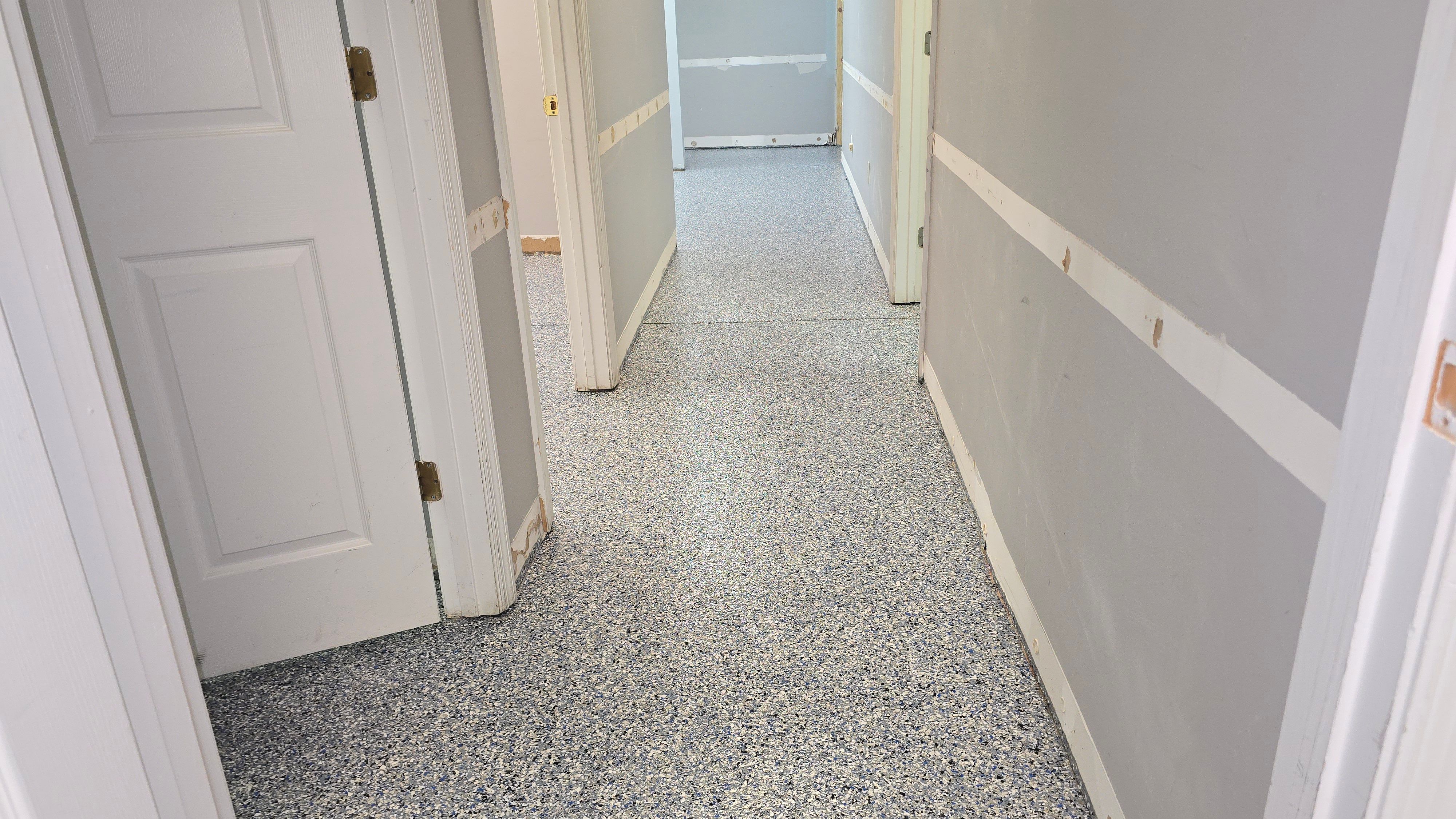 Lab & Office Space Using Comet by Elite Floor Solutions