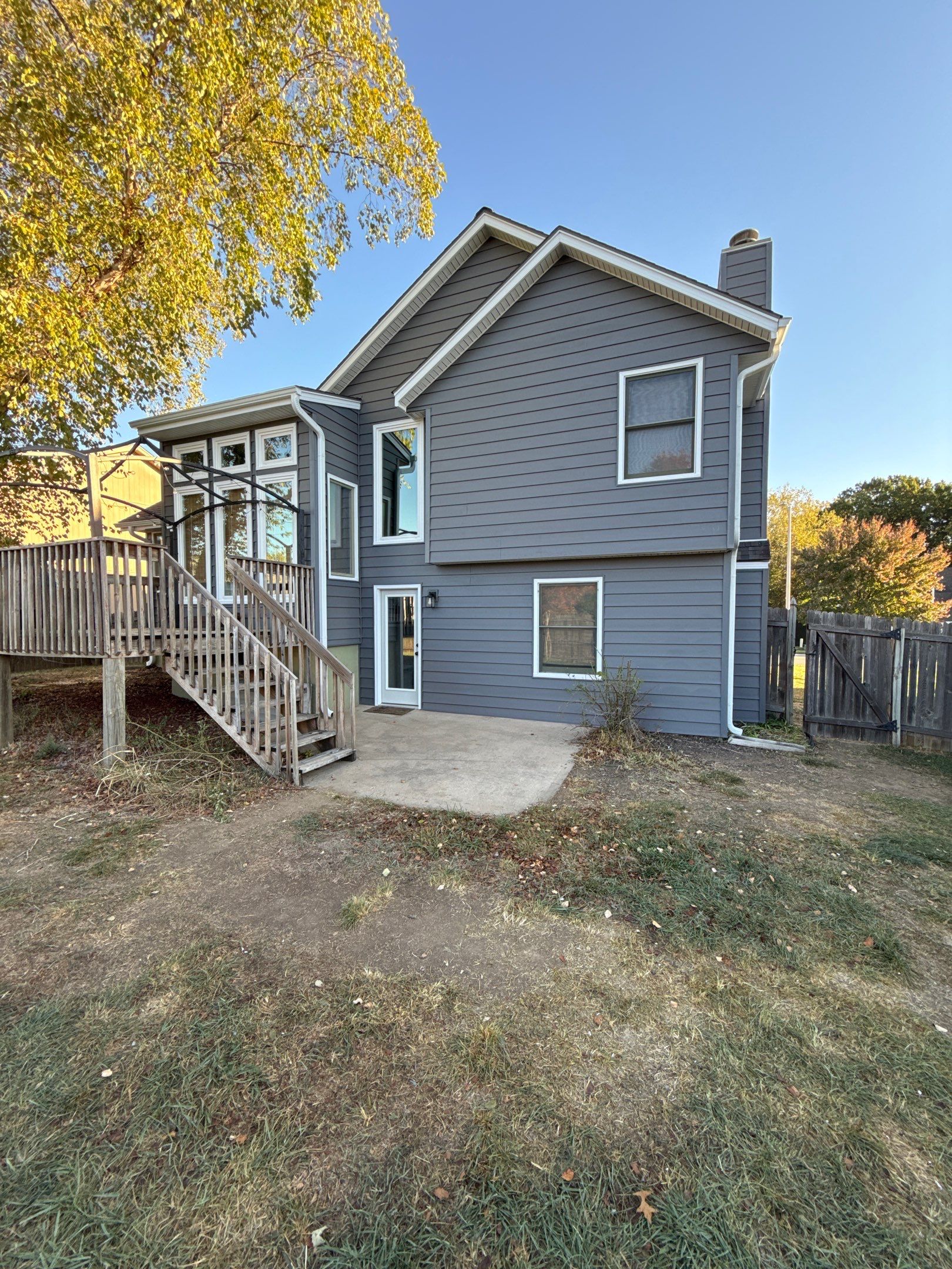 Split Entry in Smokey Ash Craneboard D7 by EEC  Windows, Siding & Roofing 