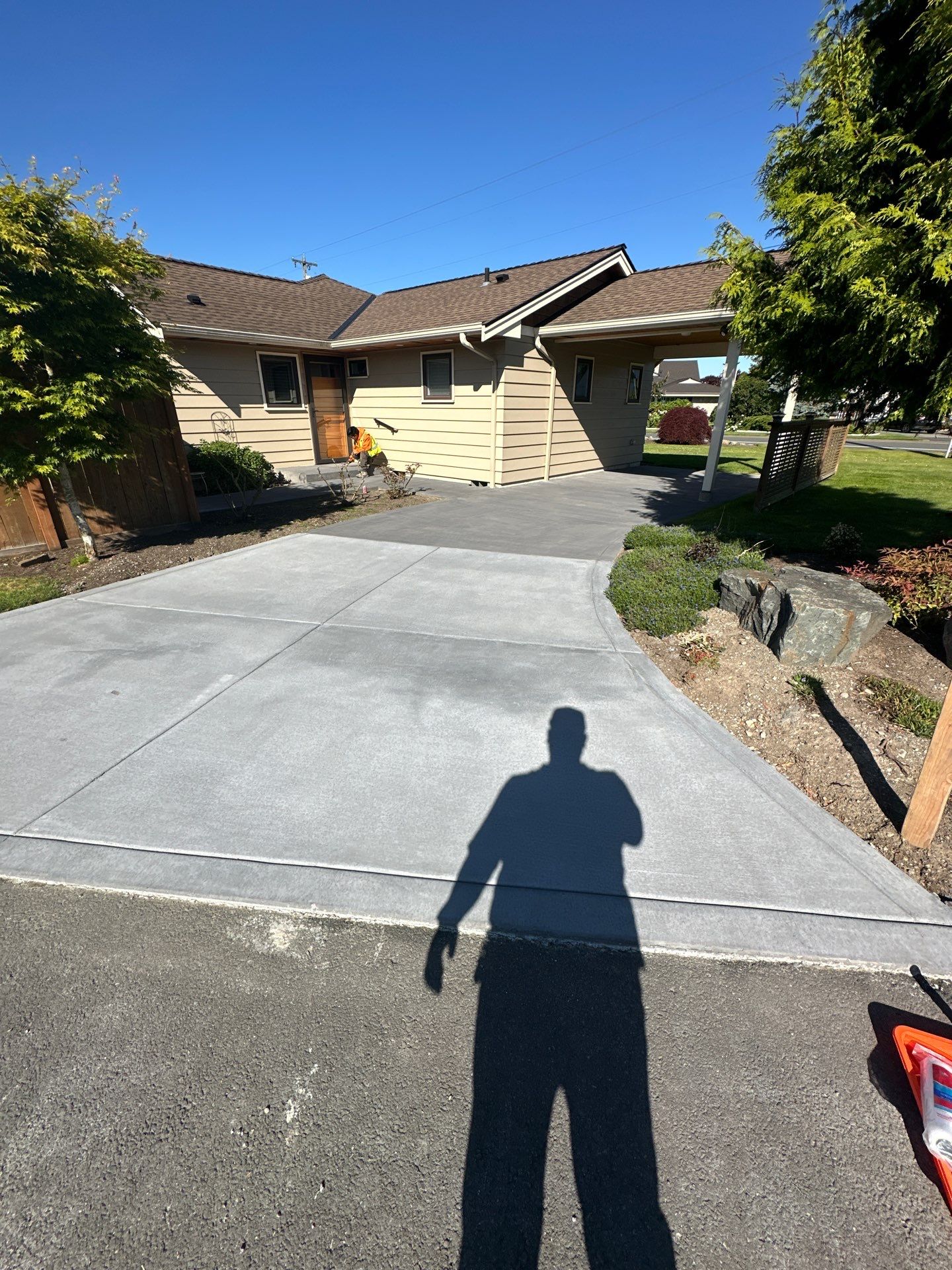 Colored Concrete Driveway Repair with Sealer| Everett    by Jireh Asphalt & Concrete Inc 