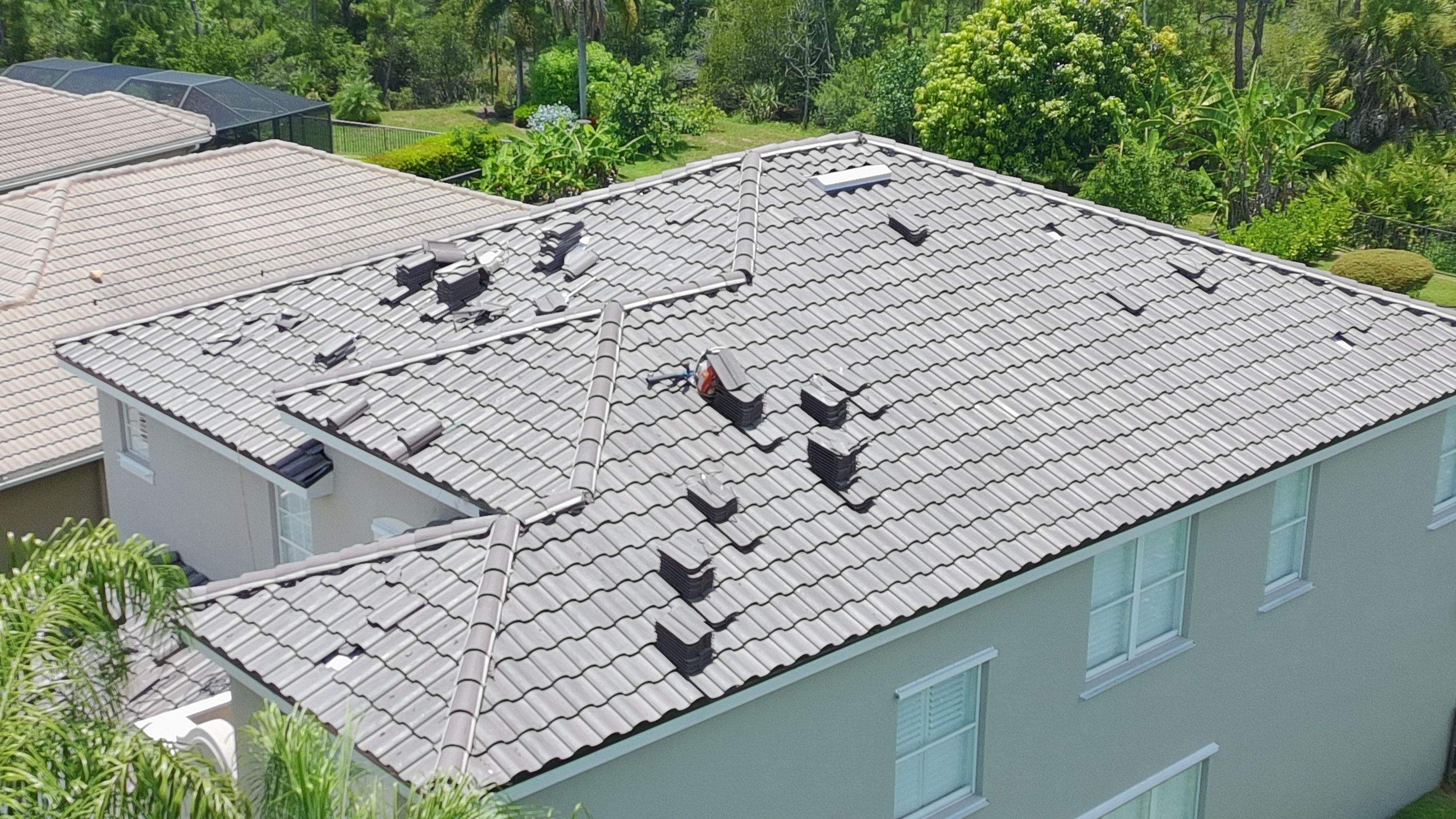 Concrete Tile Replacement in Botanica Lakes by International Roofing
