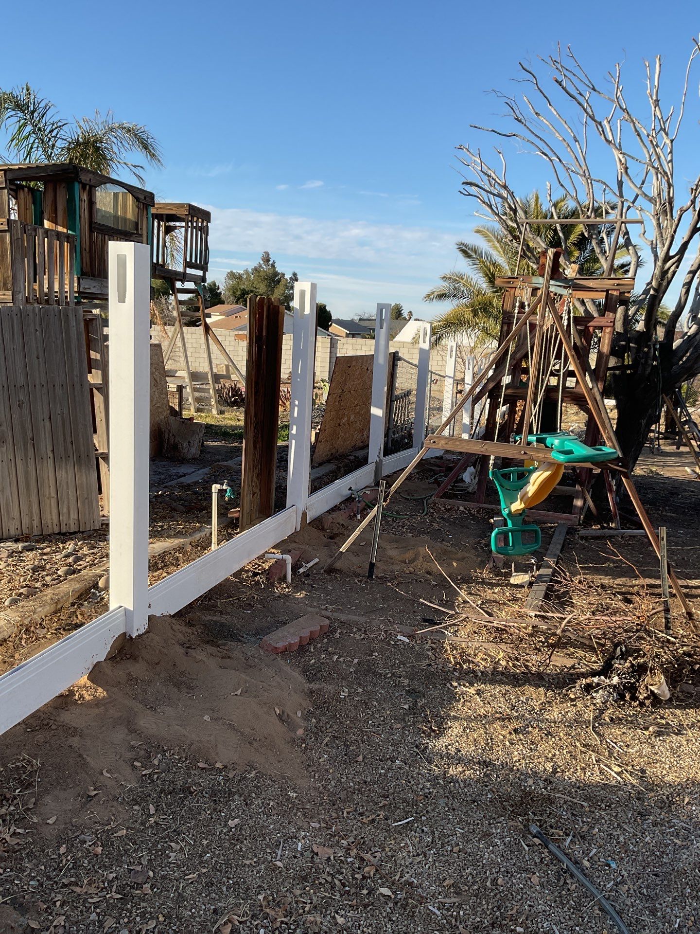 Fence Installation using Vinyl by Fence Guys Inc.