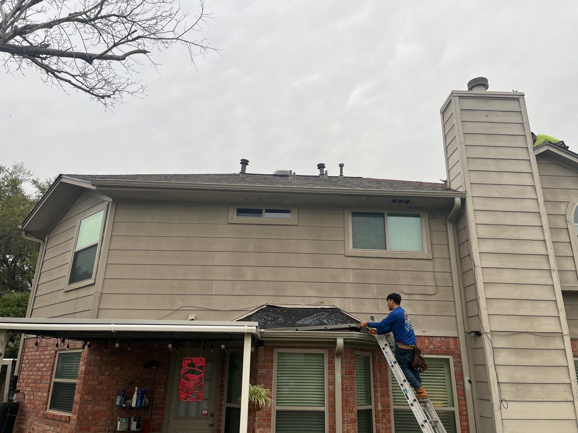 Residential Roofing Installation using Owen's Corning Duration (Lifetime) Shingles by Roof Repair Company