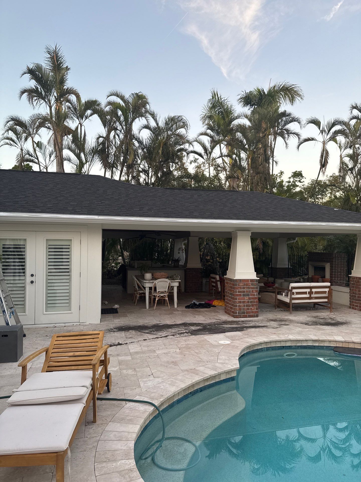 Seamless Gutters for Homes in Bradenton FL by Gutter Professors