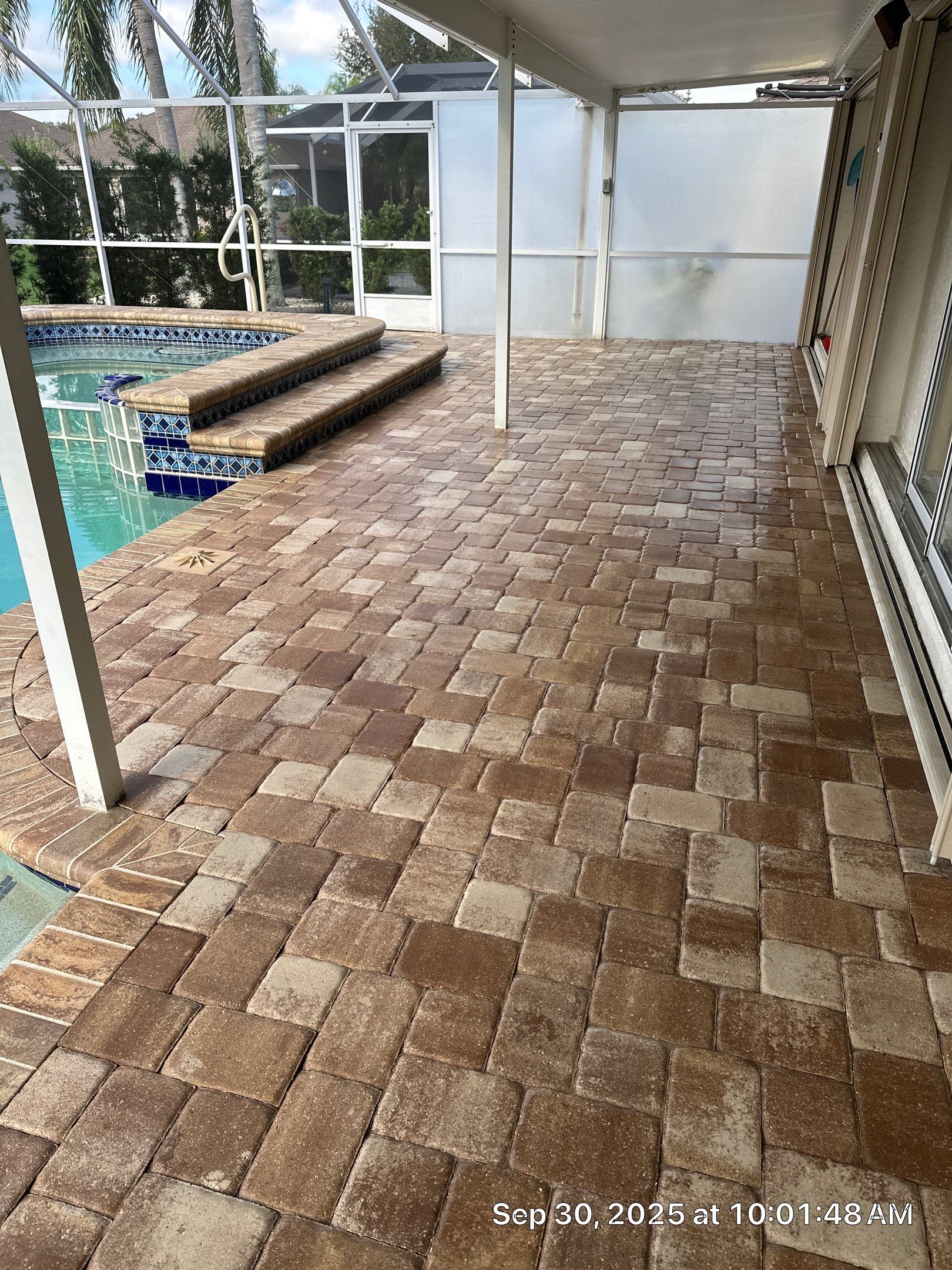 Sun City Center Paver Stripping and Sealing for Pool Deck by Supreme Paver Experts