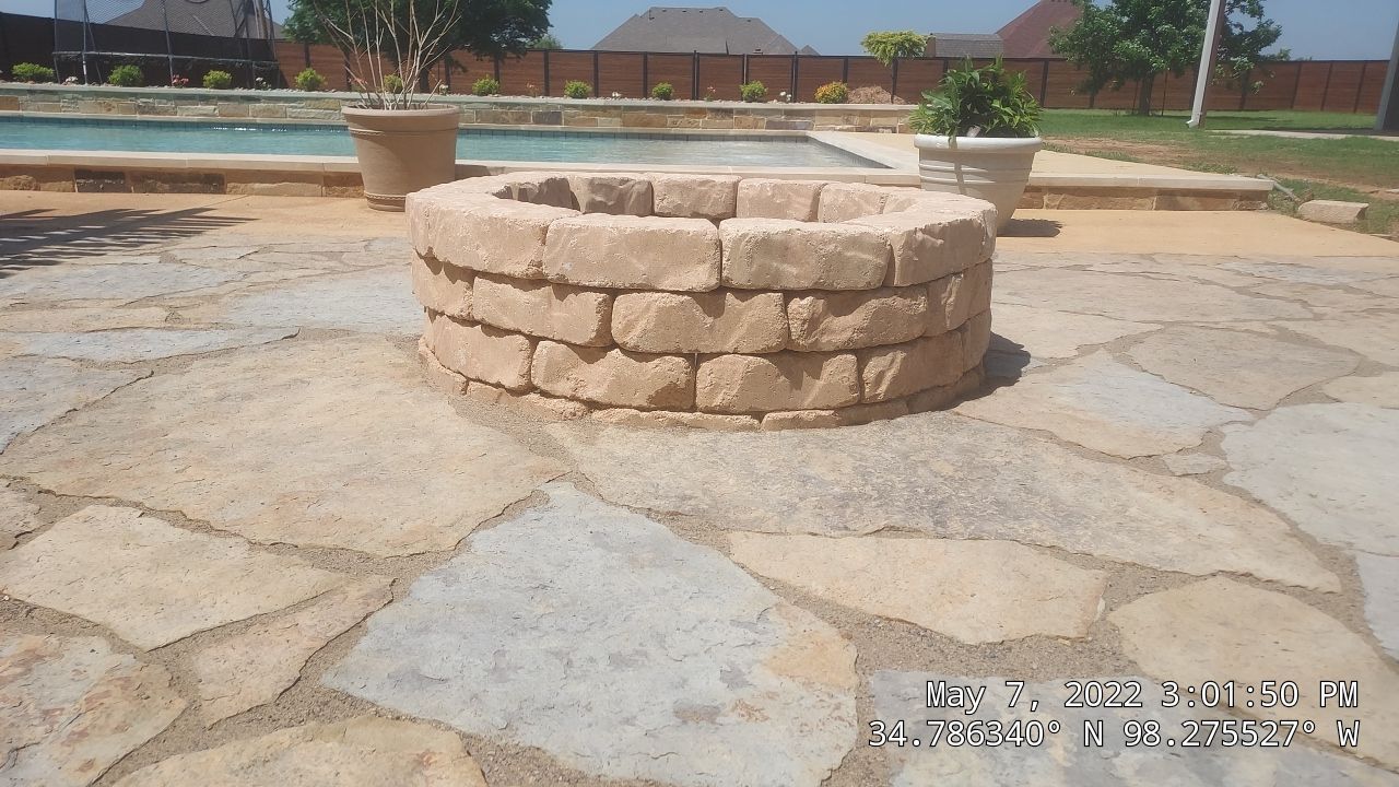 Landscapes by Clays Services Inc