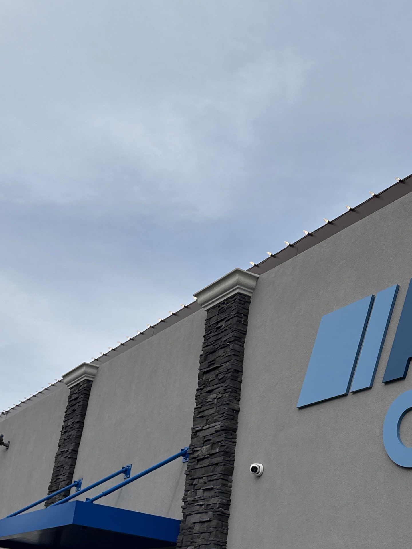 Commercial Holiday Lights in East Brunswick, NJ by Clearview Washing