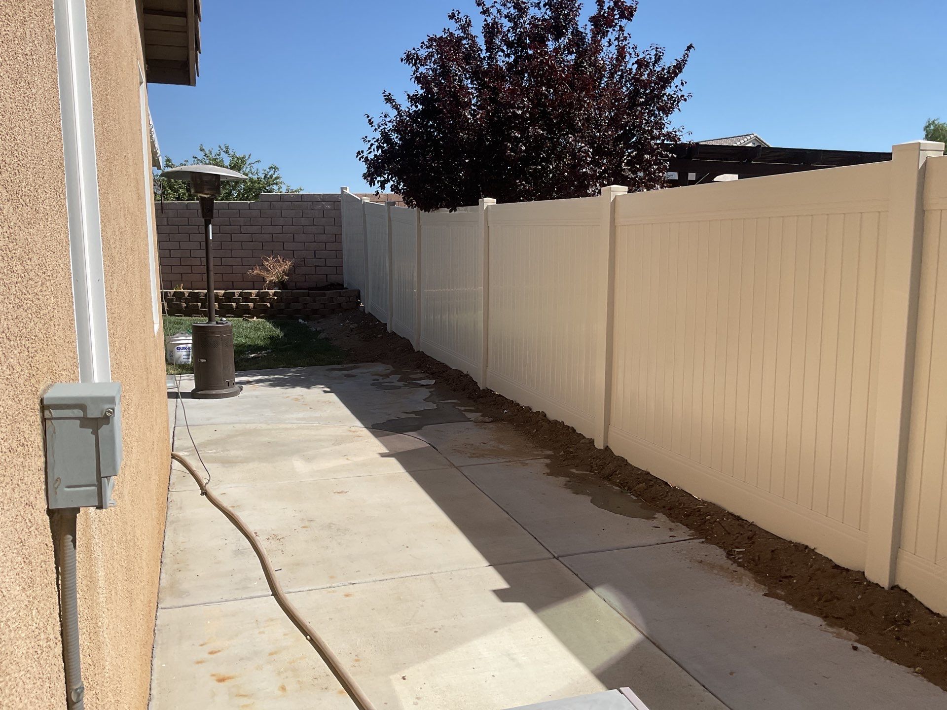 Fence Installation using Vinyl by Fence Guys Inc. 