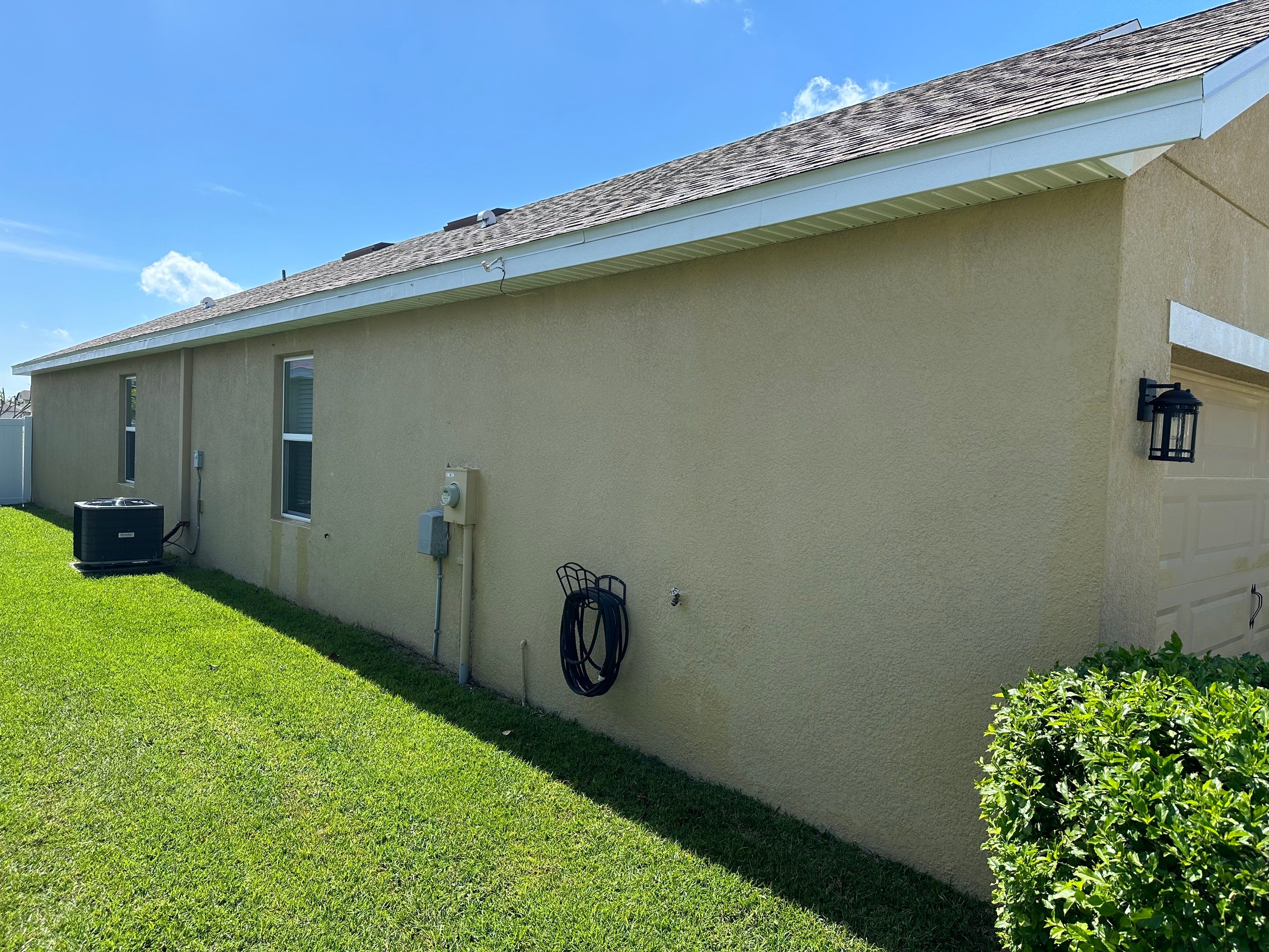 1-Story House Wash in Willow Walk Community, Palmetto, FL | Sunshine AquaWash by Sunshine AquaWash