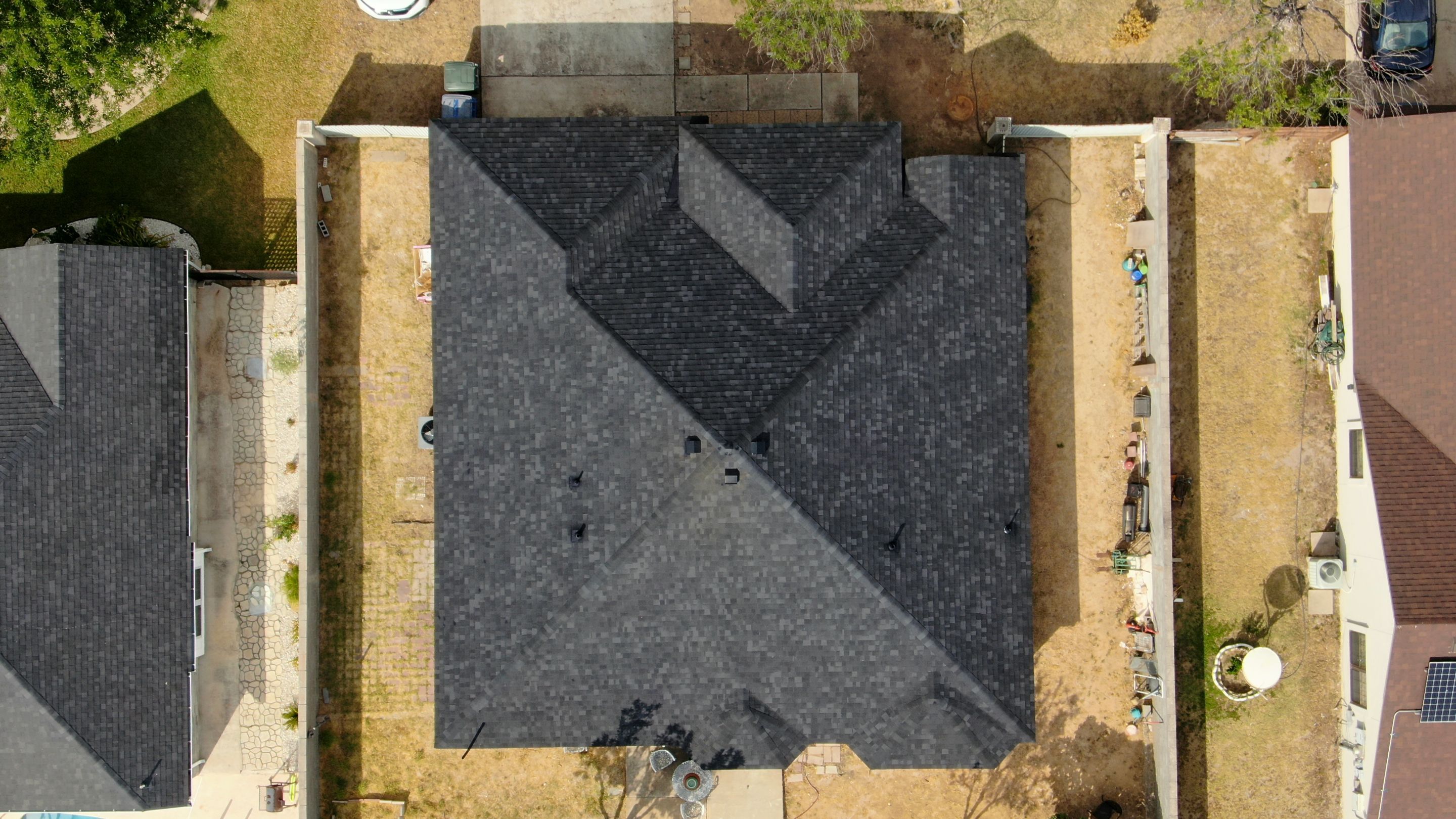 Residential Roofing Installation using Owens Corning - Oakridge by JM Flores Roofing & Construction, Inc