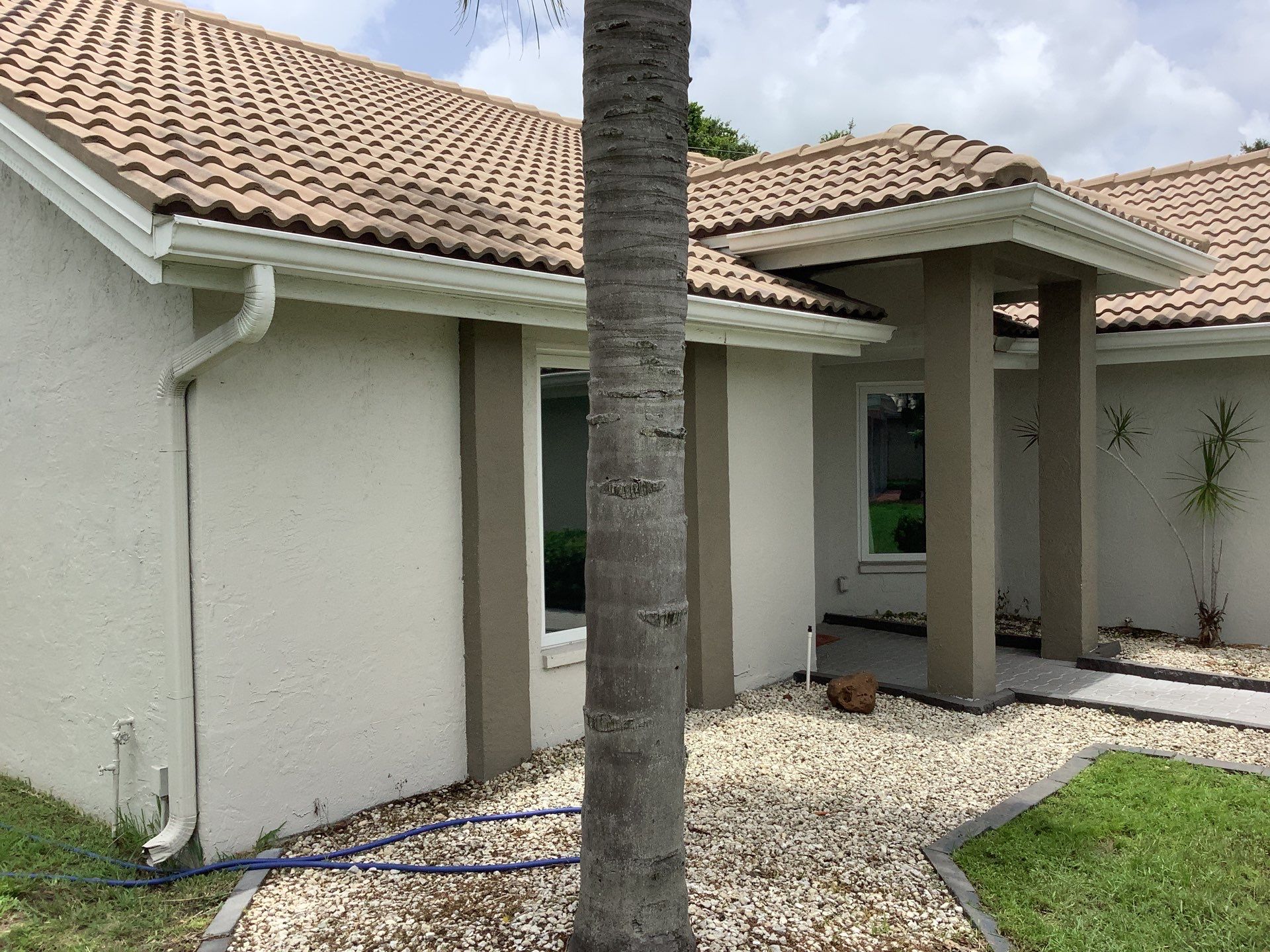 Residential Gutter Installation in Sarasota FL by Gutter Professors