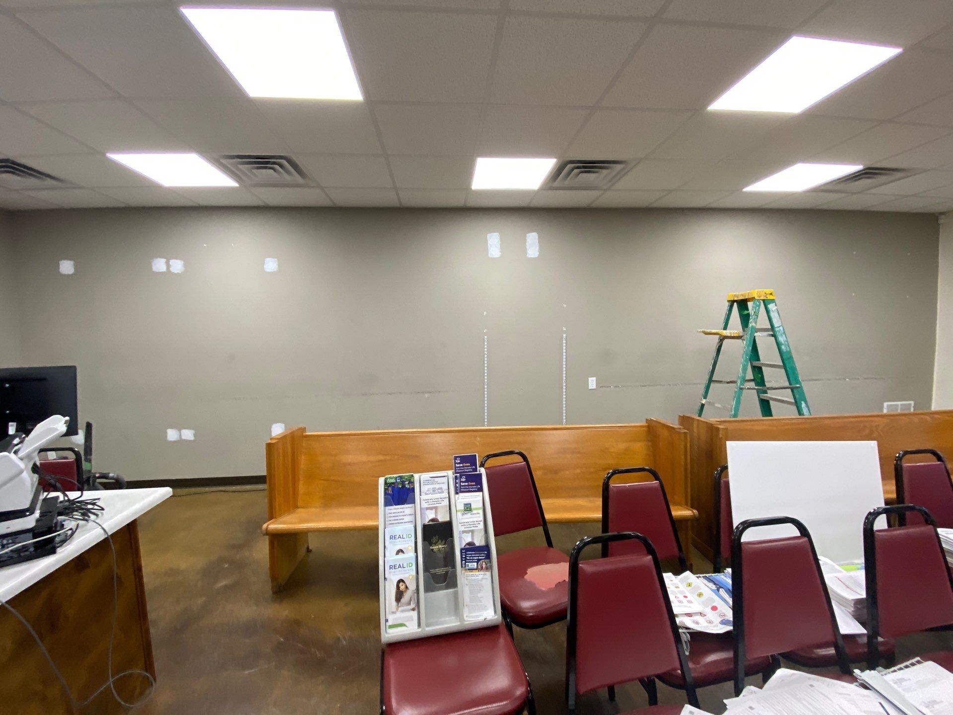 Commercial Interior Painting and Wall Finishing in Poplar Bluff by Duncan Painting And Wallcovering