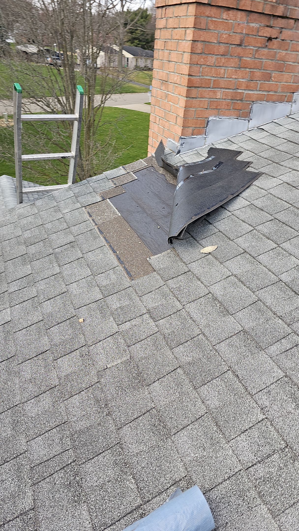 ATLAS PINNACLE COLOR: COASTAL GRANITE by Eagle Eye Roofing