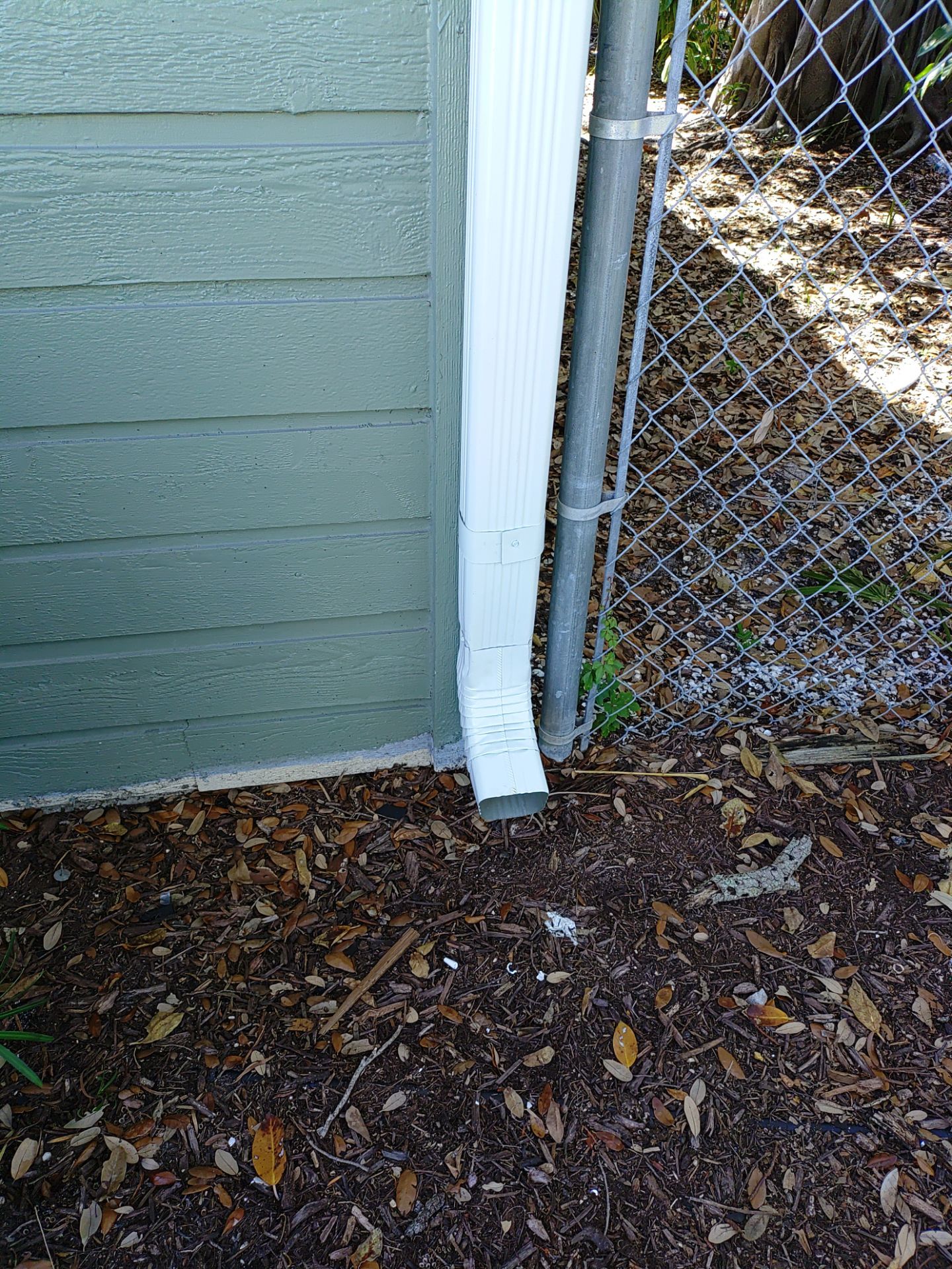 7-Inch Seamless Gutters Installed in Sarasota FL by Gutter Professor by Gutter Professors