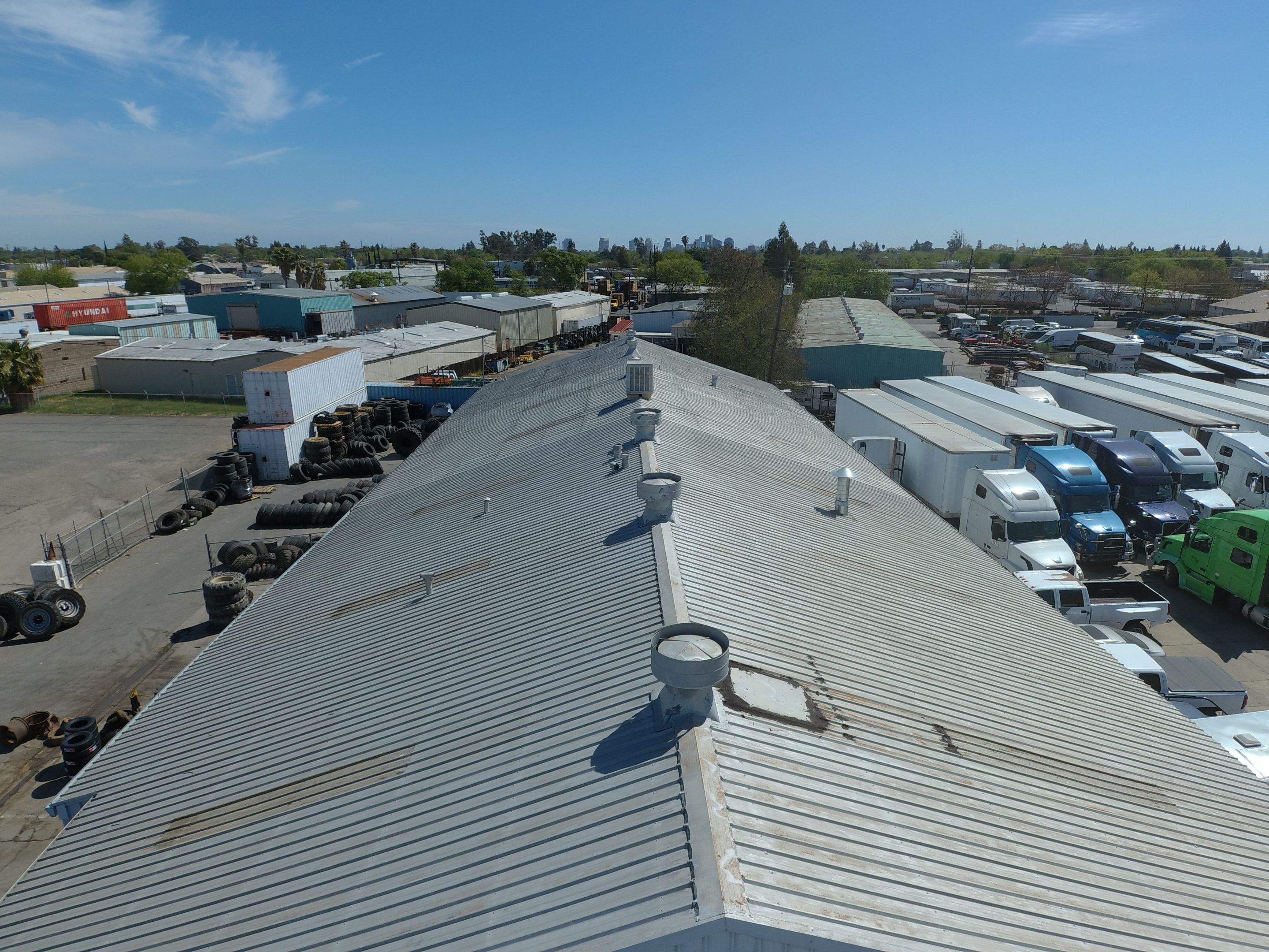 MR Roofing system using Conklin Benchmark/PUMA XL fabric and coating by Straight Edge Roofing Inc