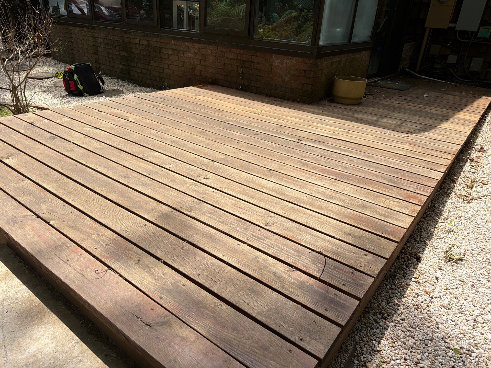 Deck using Wood Sealant by DuraSeal