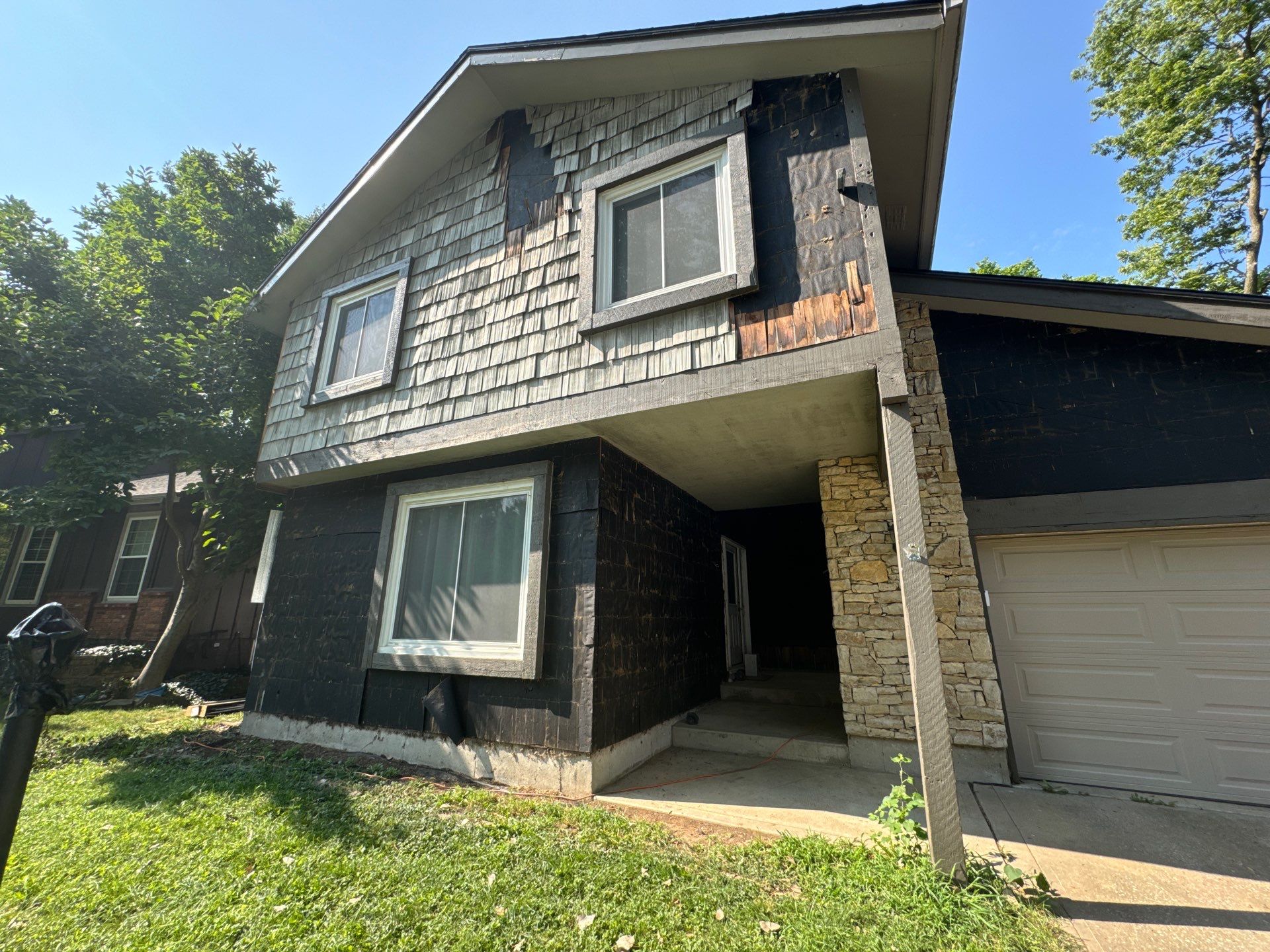 BYE BYE Wood Shakes by EEC Windows, Siding & Roofing