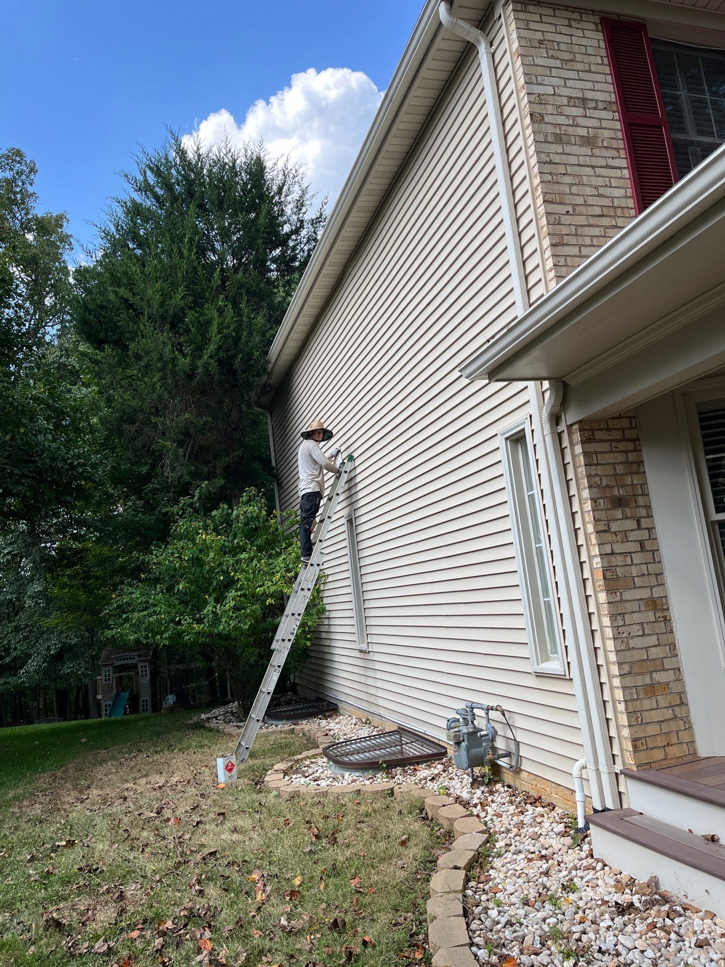 Vienna: Residential Roof Replacement with CertainTeed Landmark Designer Shingles in Burnt Sienna by RM Banning, Inc.