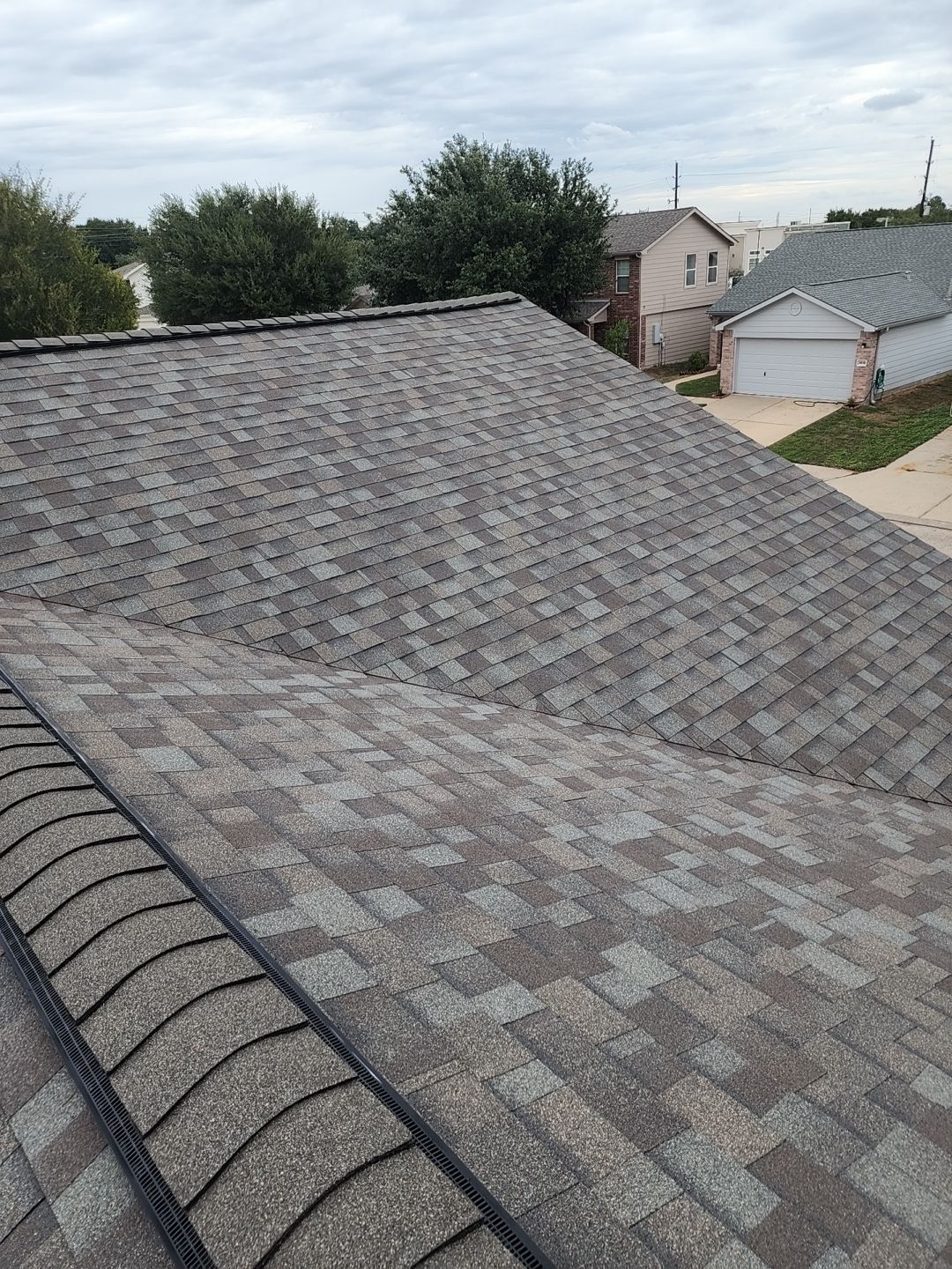 Residential Roofing Installation using Owen's Corning Duration (Lifetime) Shingles by Roof Repair Company