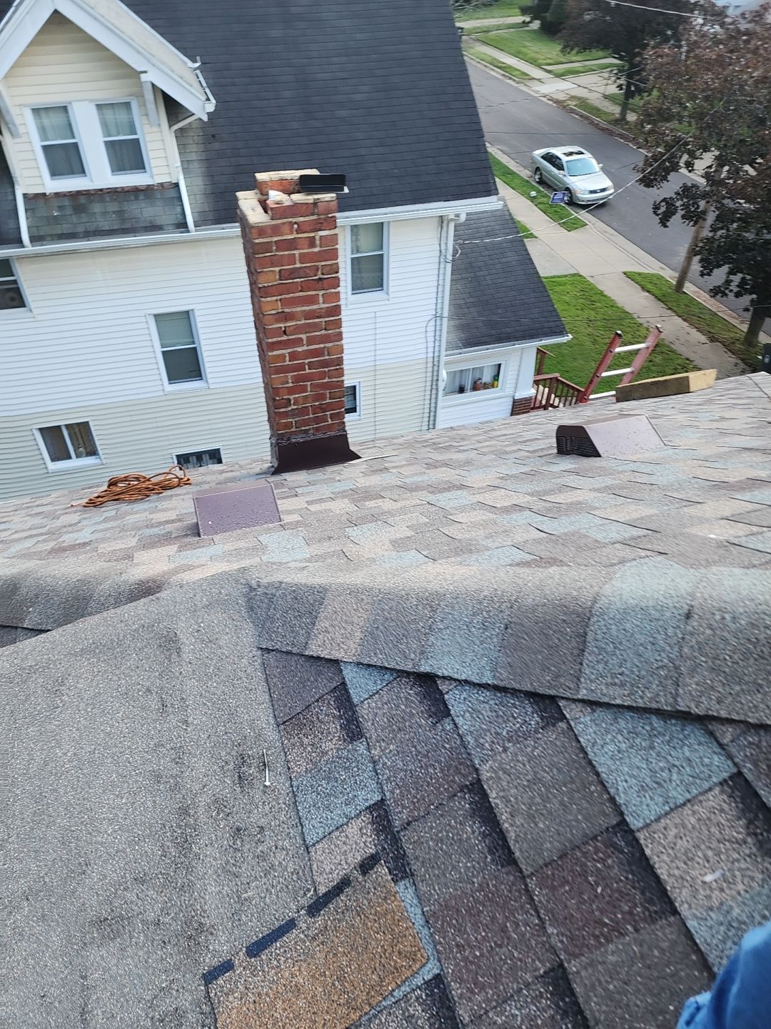ATLAS PINNACLE COLOR: MAJESTIC SHAKE by Eagle Eye Roofing